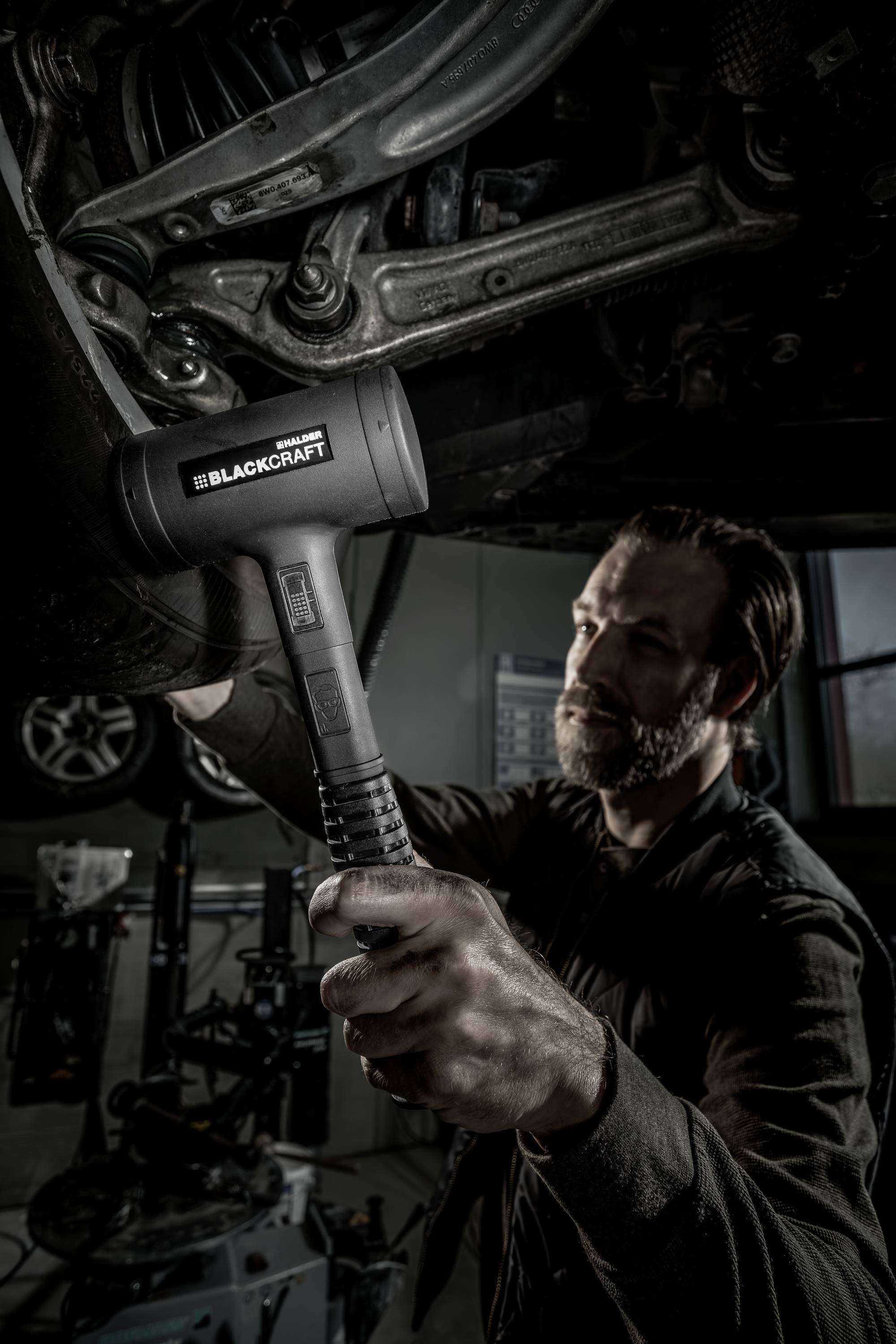 Halder SUPERCRAFT 3379.050 Marteau à métal Manche ergonomique, mi-dur, antichoc de retour 900 g 310 mm 1 pc(s)