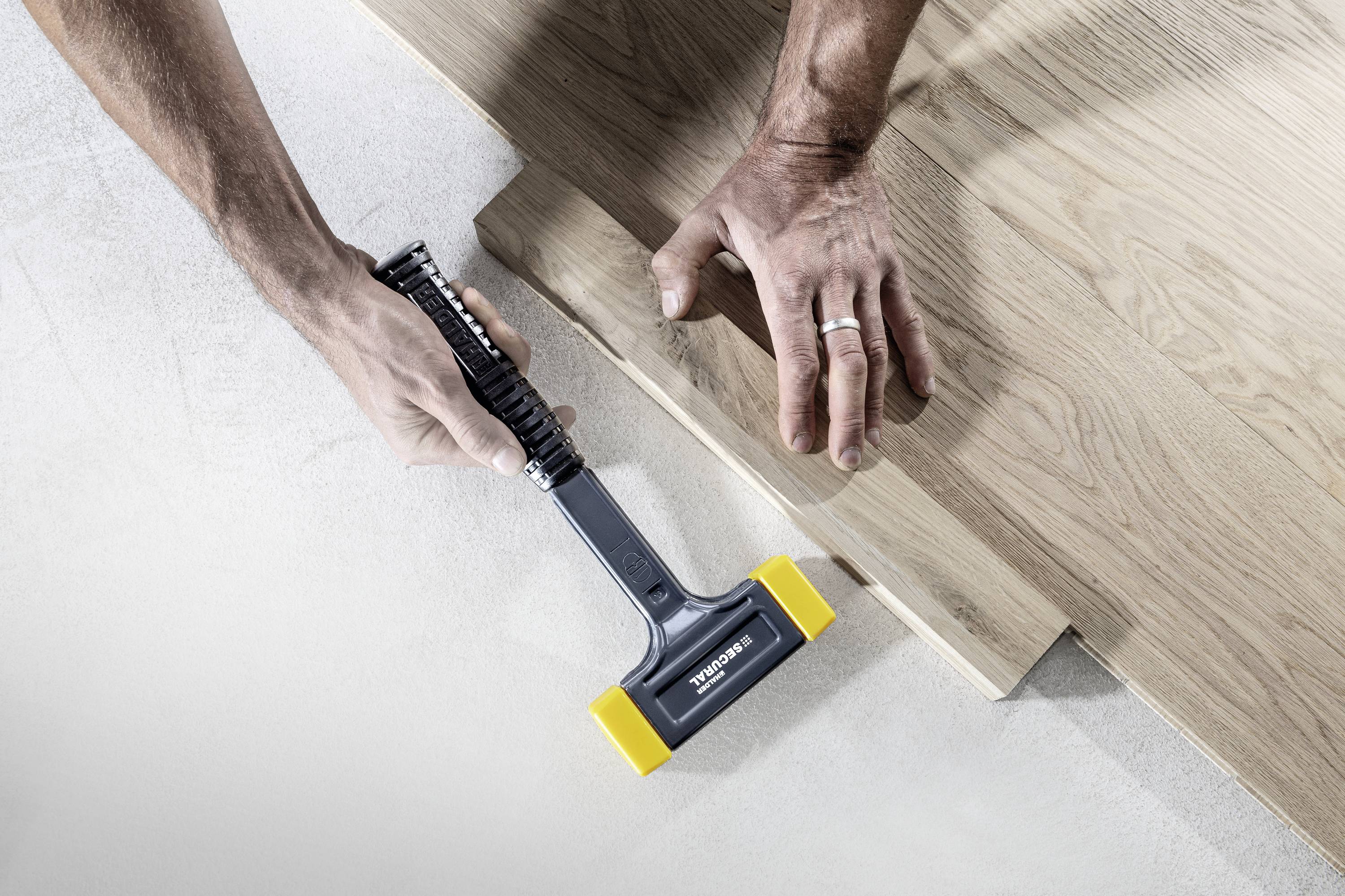 Halder SUPERCRAFT 3380.040 Marteau à métal Manche ergonomique, mi-dur 680 g 300 mm 1 pc(s)