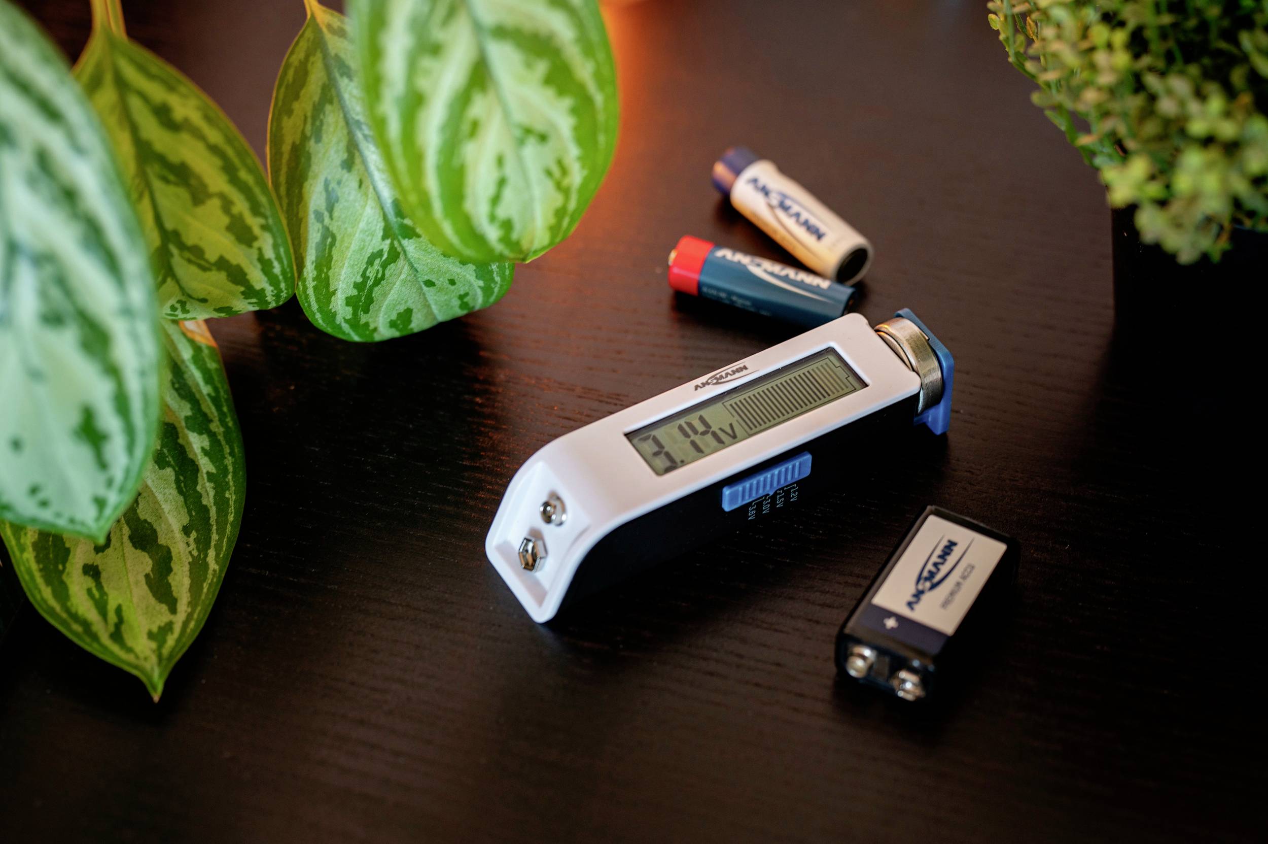 Ansmann Testeur de piles Comfort Check 1900-0110