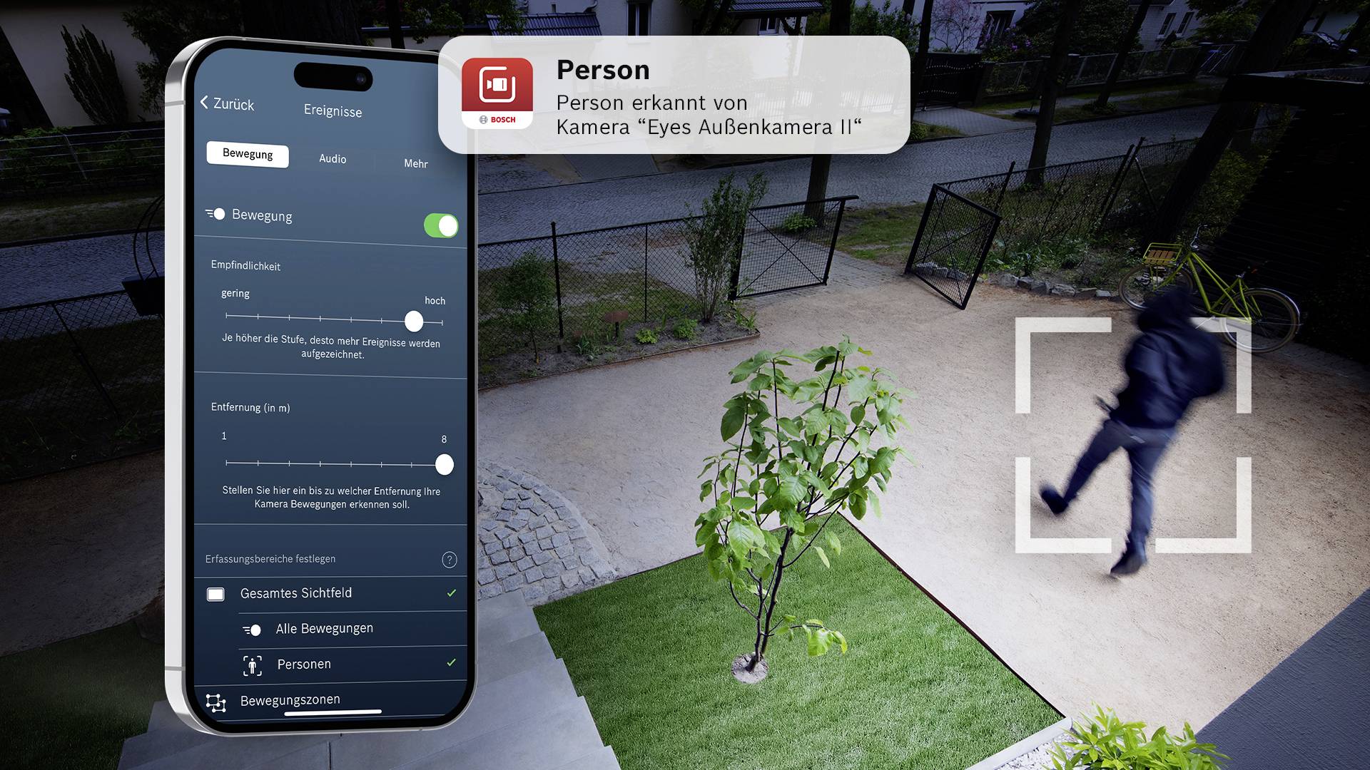 Un smartphone affiche une application de sécurité avec la notification : 'Personne détectée par la caméra'. La caméra capture une personne dans la cour.