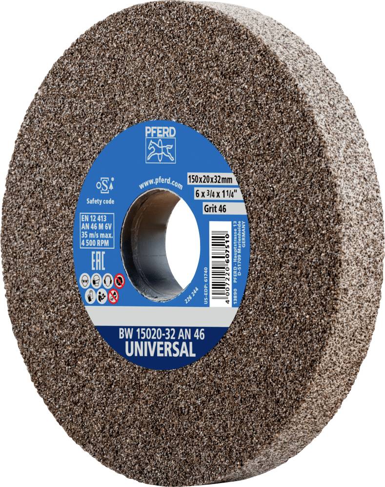 Disque abrasif à surface brune granulée, étiquette bleue portant les inscriptions 'UNIVERSEL', grain 46, dimensions 150x20x32mm.