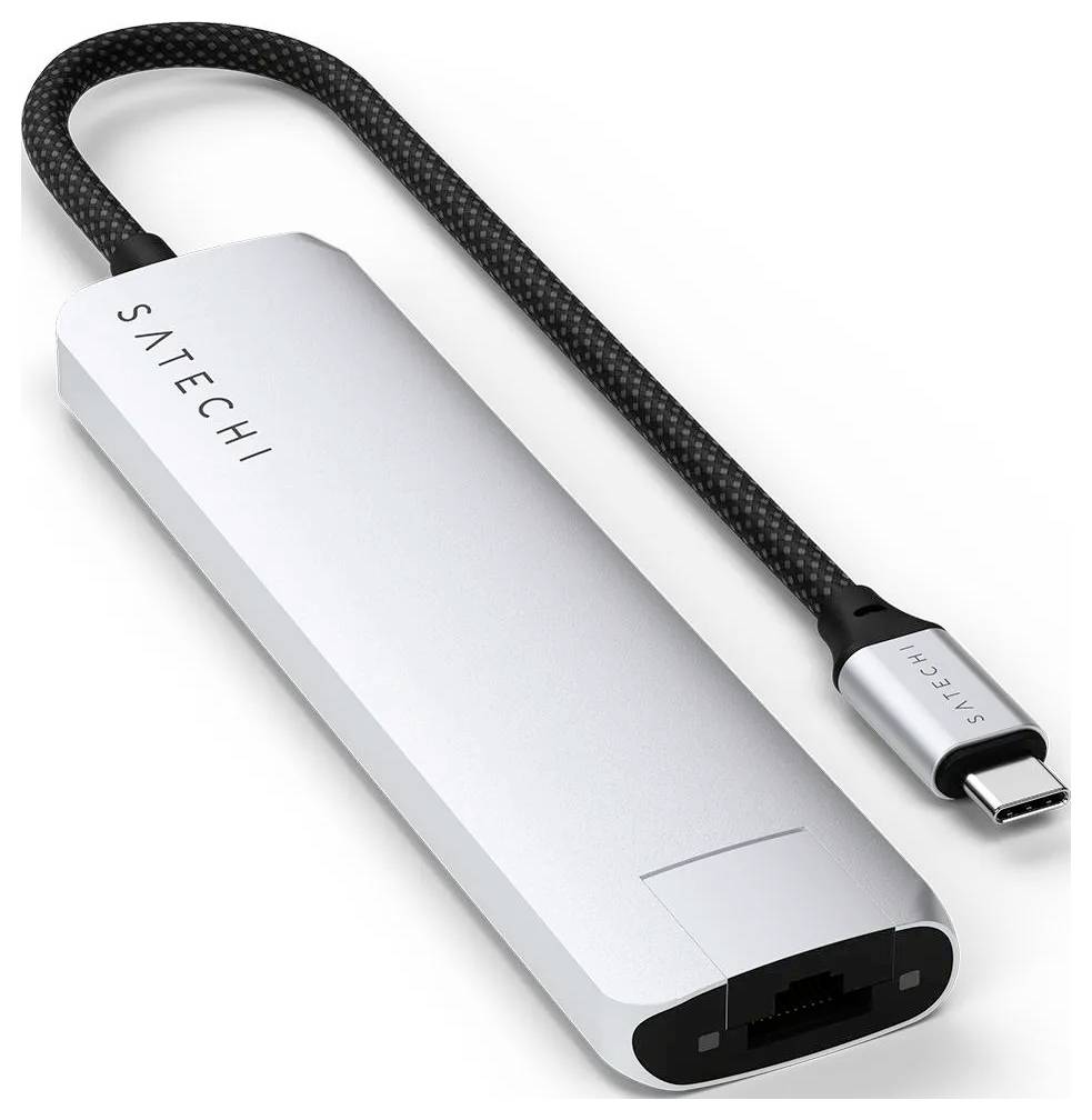 Adaptateur USB-C vers Ethernet de Satechi. Présente un boîtier compact argenté avec un câble noir, adapté aux connexions réseau.