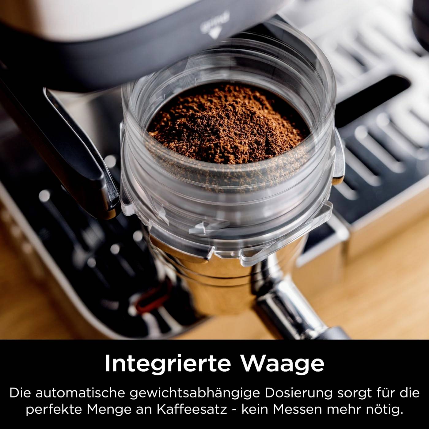 Ninja Luxe Essential Machine à expresso argent, noir 1650 W