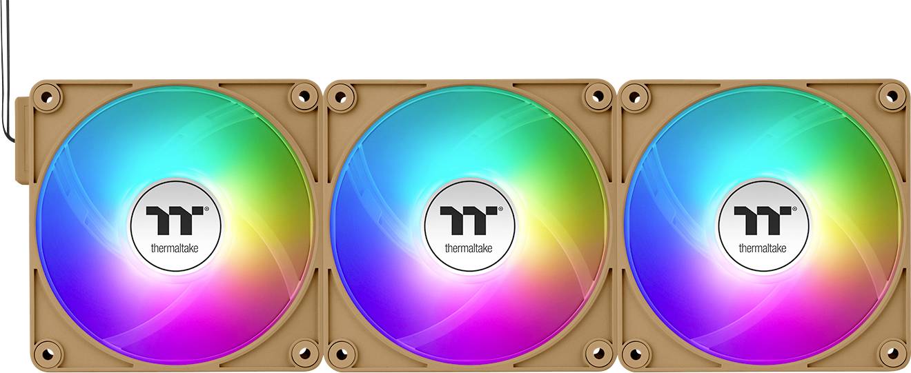 Trois ventilateurs RGB lumineux installés en parallèle dans un boîtier marron. Ils affichent un motif arc-en-ciel et le logo 'Thermaltake'.