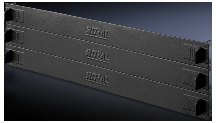 Bande de panneau de ventilation noir avec l'inscription 'RITTAL', empilé sur trois niveaux. Utilisé pour le refroidissement dans les installations techniques.