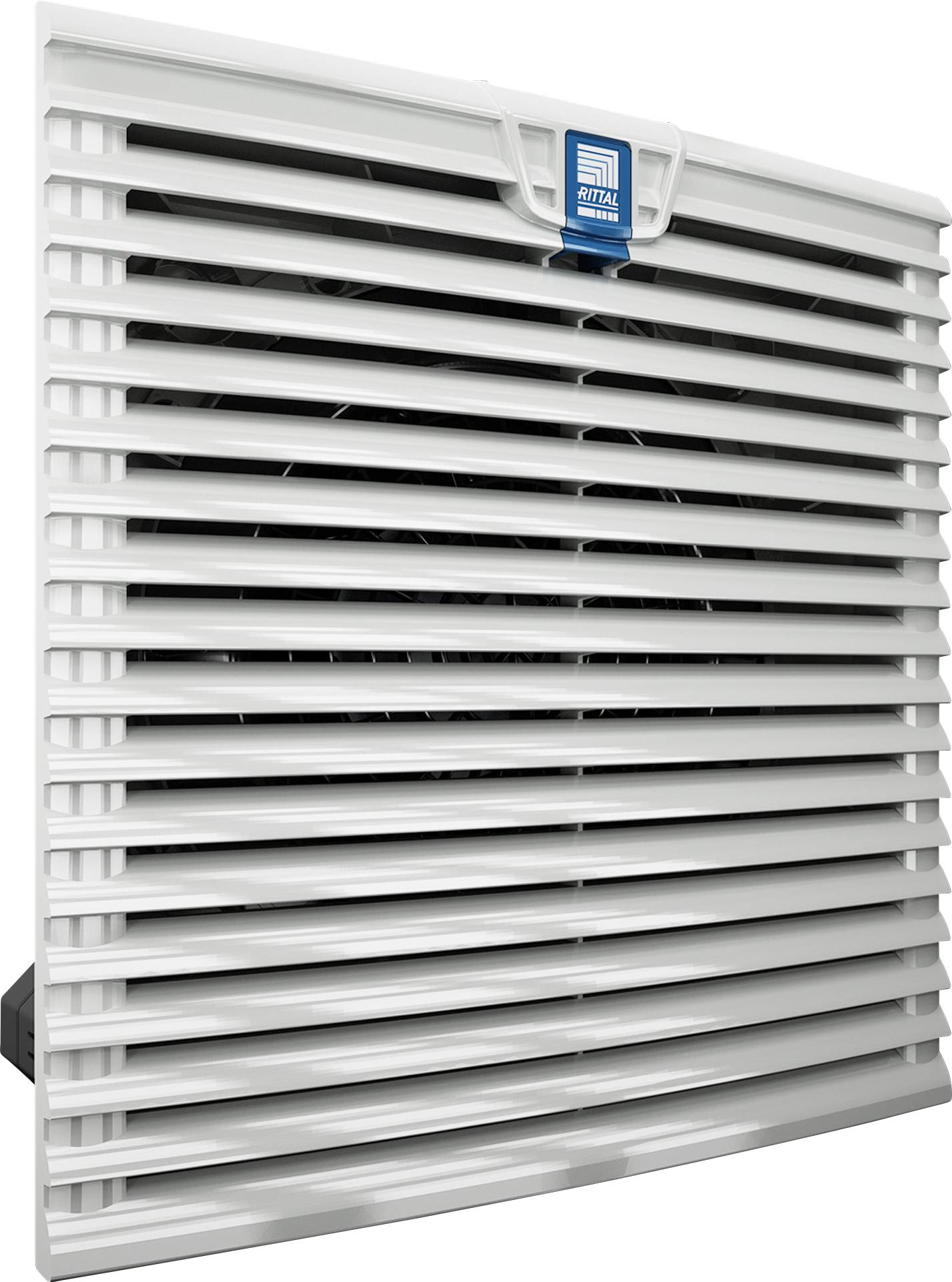 Un filtre à air blanc avec des lamelles parallèles pour réguler le flux d'air. Un logo bleu avec un texte est situé en haut.
