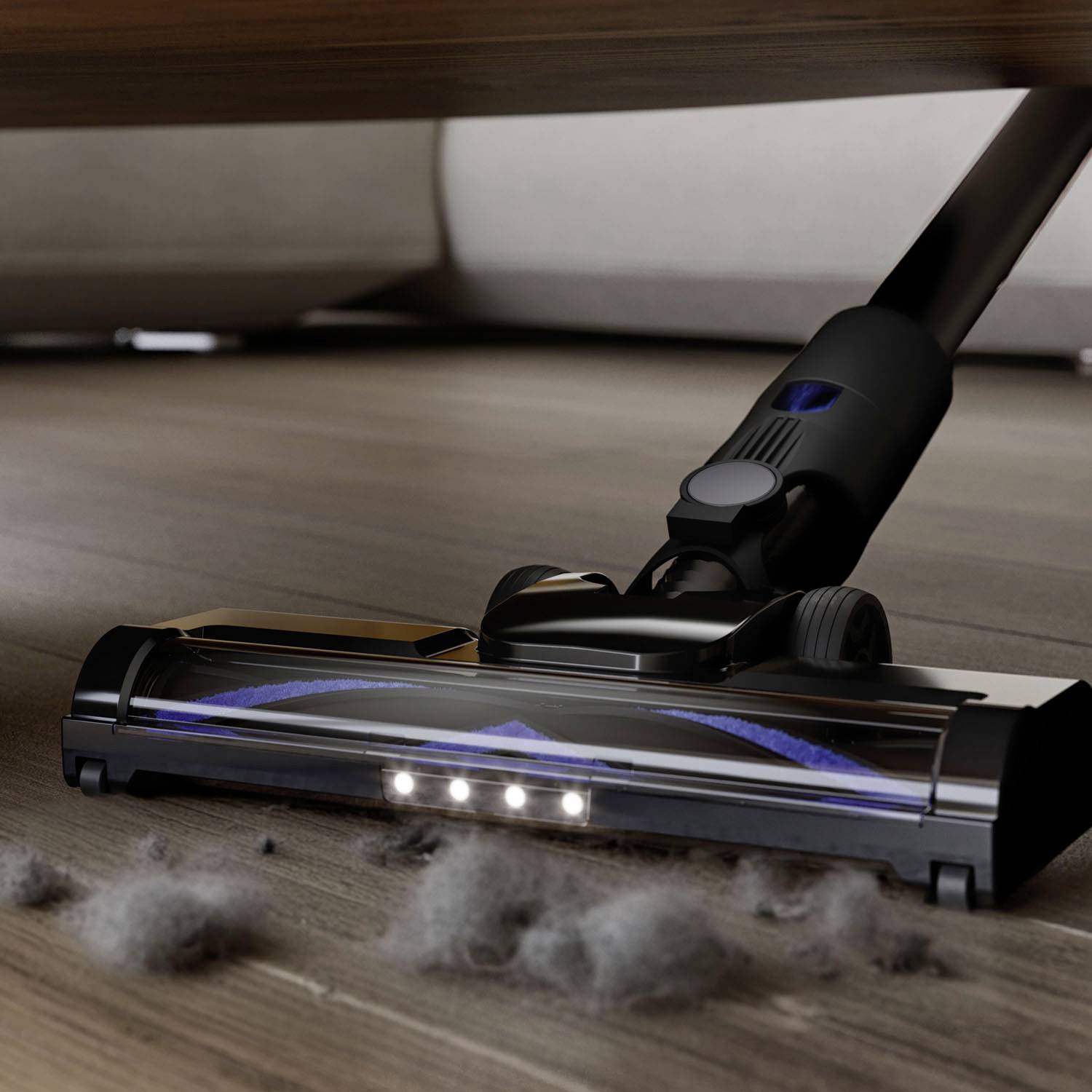 Un aspirateur nettoie le sol en aspirant la poussière et les saletés sous un meuble. Plusieurs flocons de poussière sont visibles.
