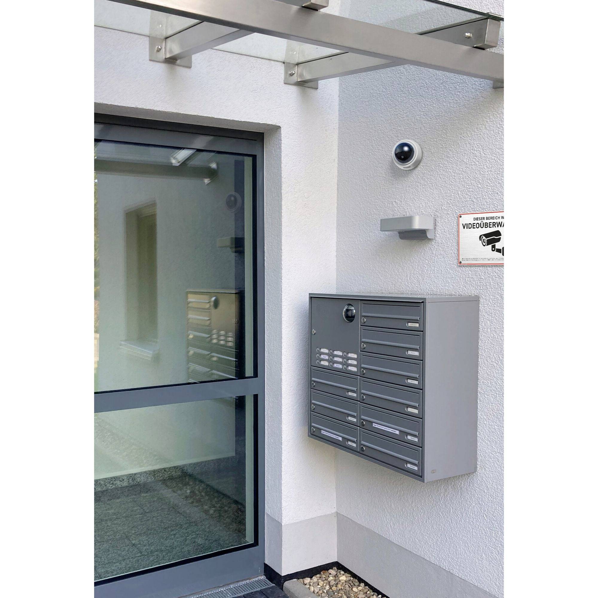 Basi 1000-0305 Caméra factice avec LED clignotante