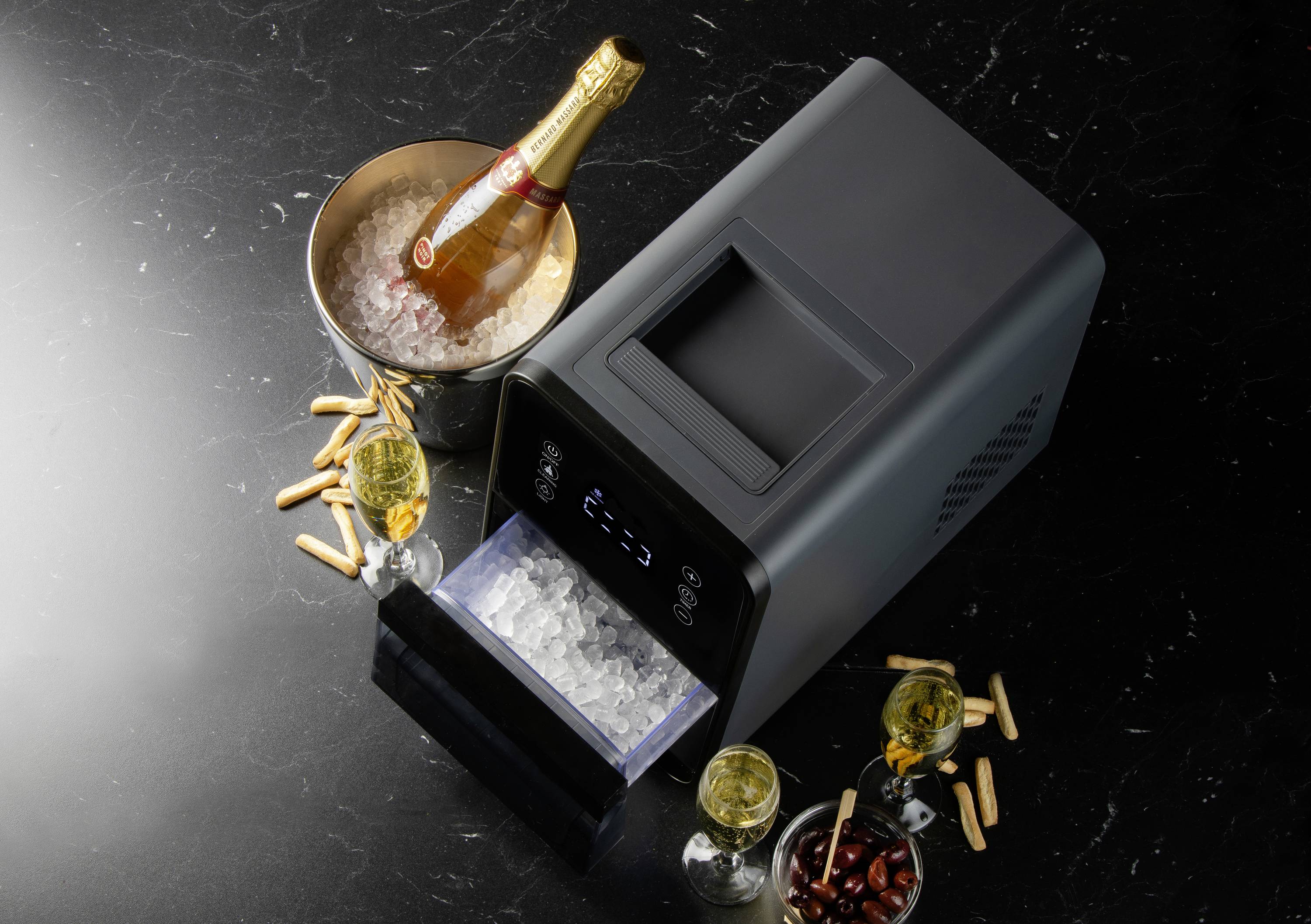 DOMO EISWÜRFELMASCHINE Machine à glaçons 1.5 l