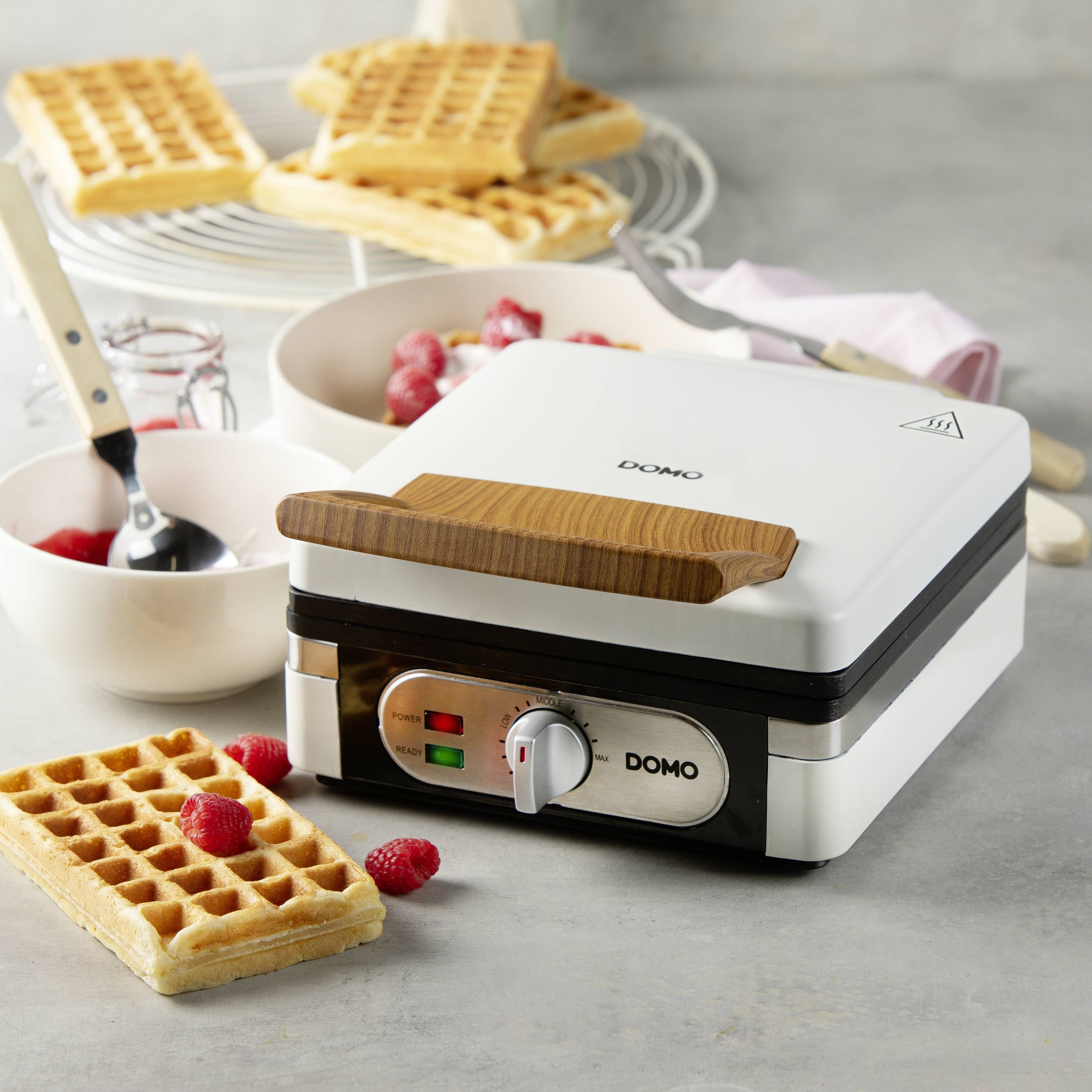 DOMO WAFFELEISEN – POWDER WHITE Gaufrier blanc