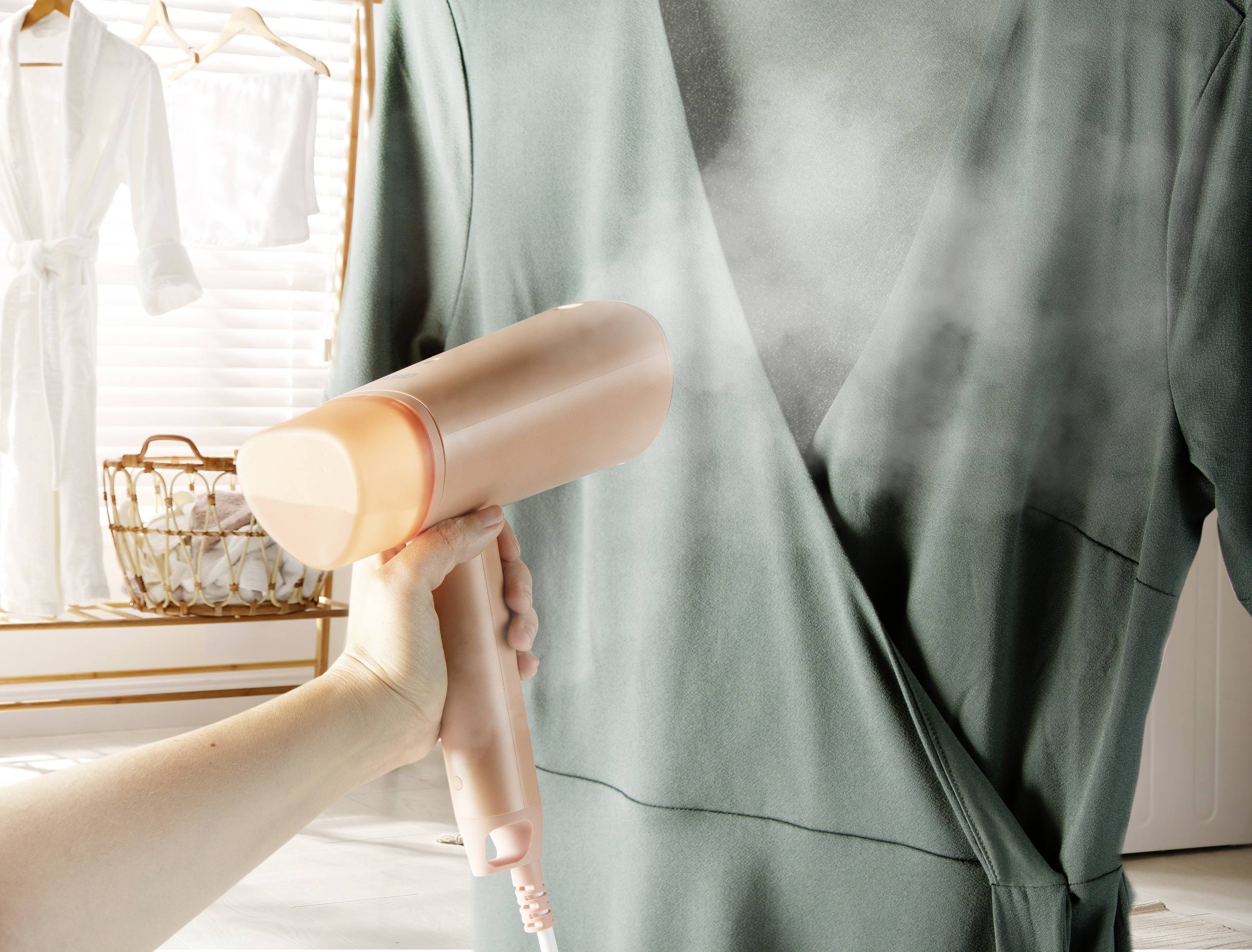 DOMO BEKLEIDUNGSDÄMPFER DO7058S Fer à repasser à vapeur