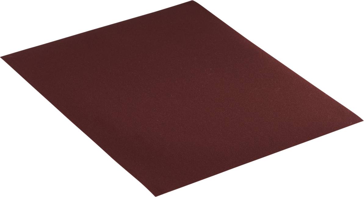 Une feuille de papier de verre rectangulaire, rouge-brun, sur un fond blanc.