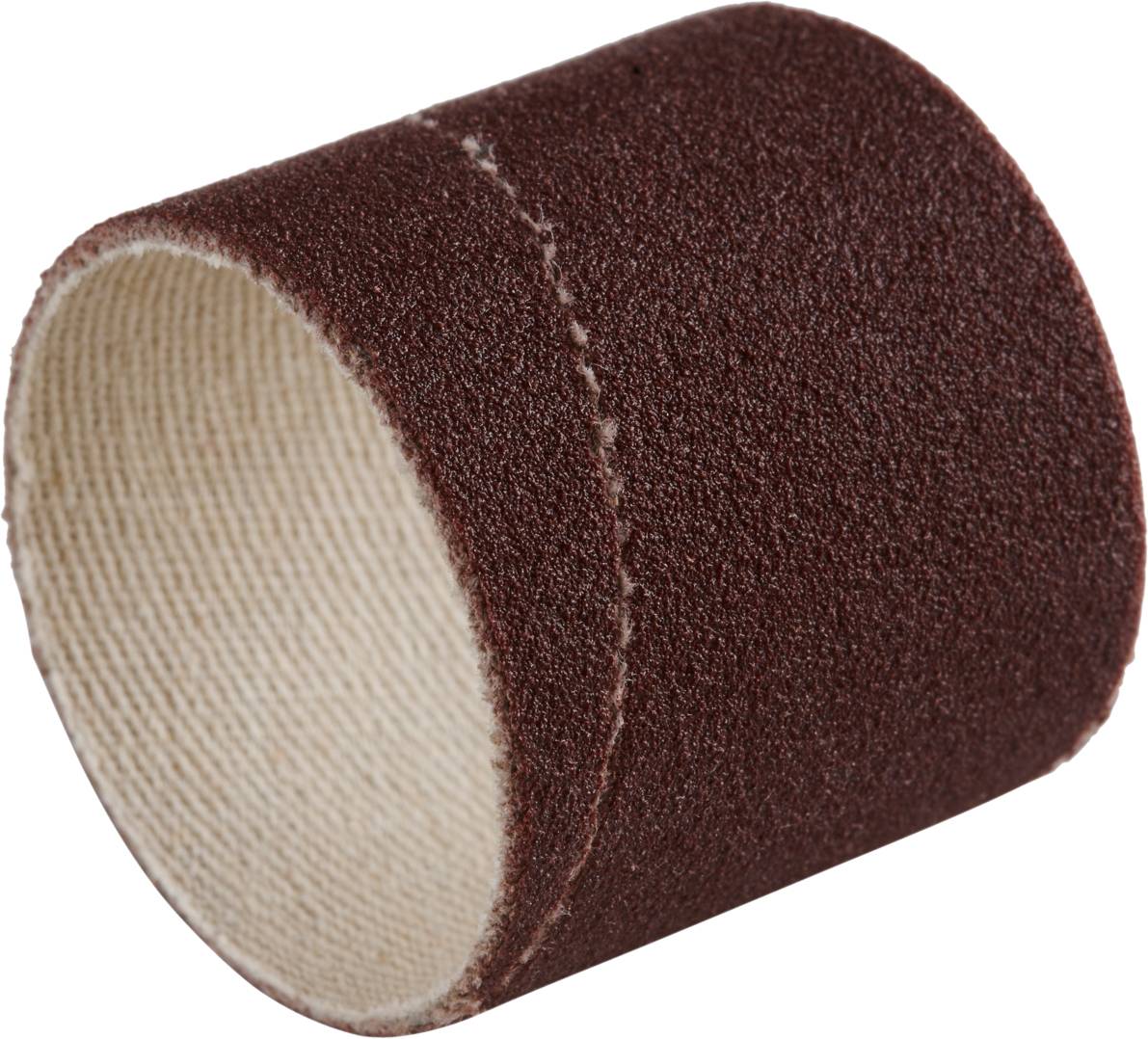 Une bande abrasive en papier de verre brun, de forme cylindrique, est utilisée pour des travaux de ponçage sur différents matériaux.