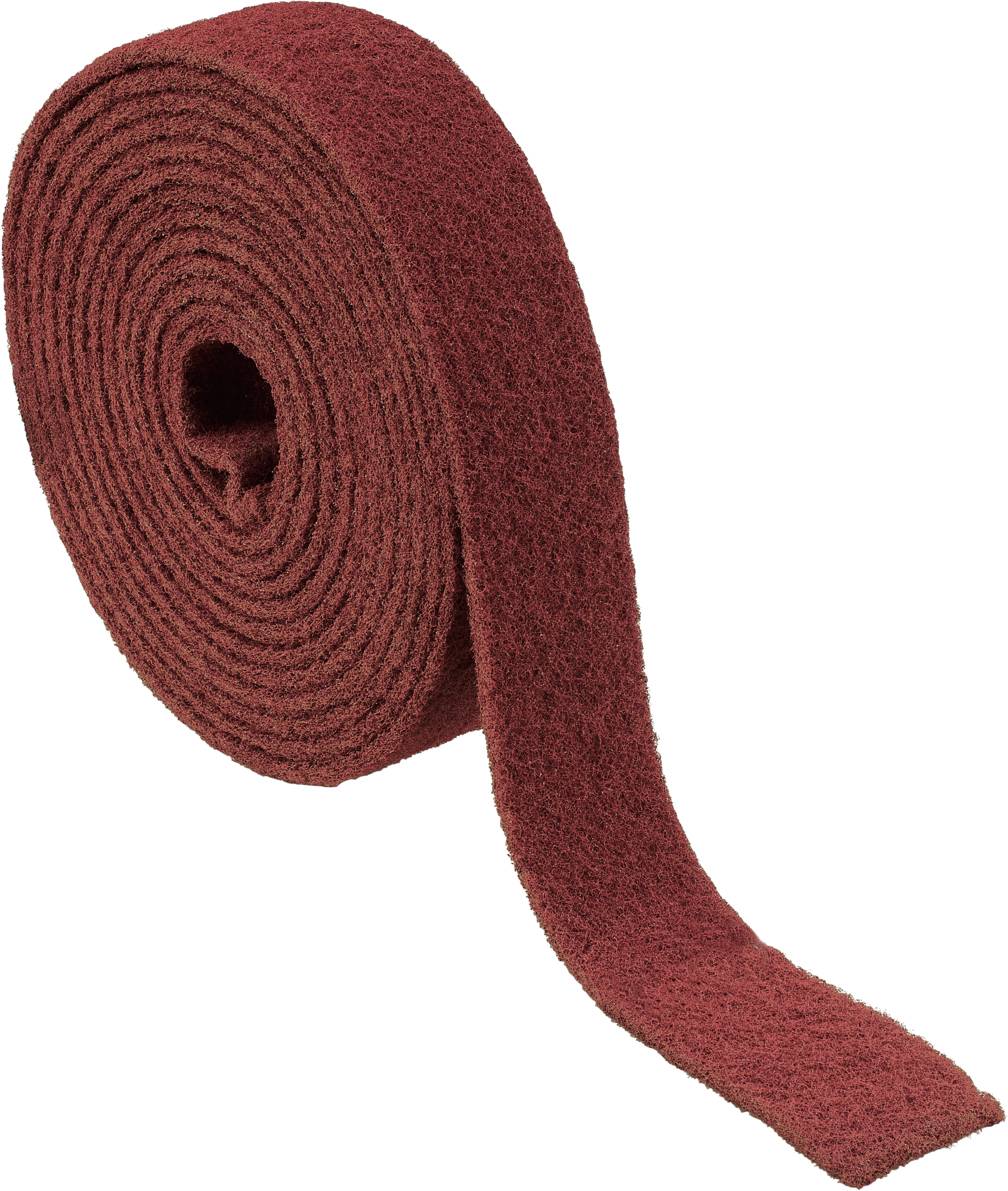 Un tampon abrasif rouge enroulé en non-tissé, utilisé pour les travaux de ponçage.