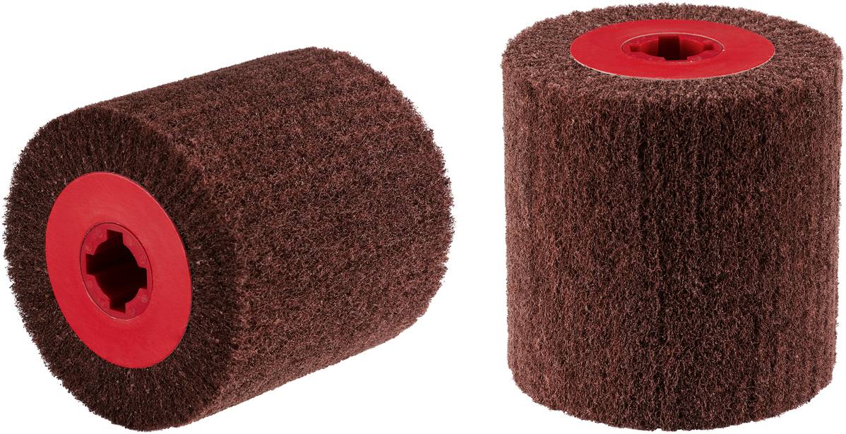 Deux rouleaux de meulage bruns avec une partie intérieure rouge, positionnés verticalement.