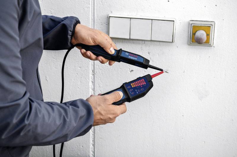 Testeur de tension Bosch Professional GVT 1000-15