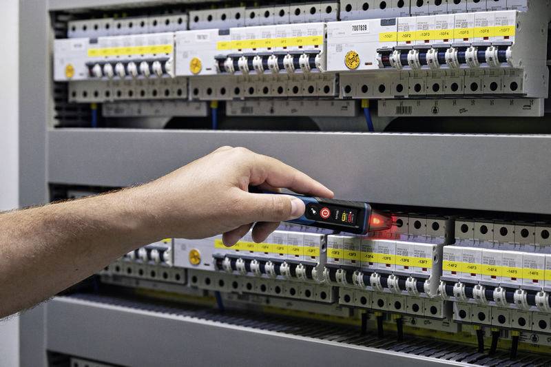 Testeur de tension Bosch Professional GVD 1000-17