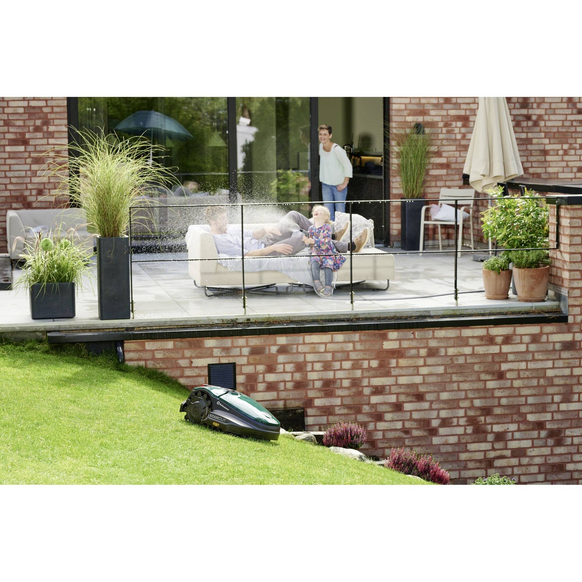 Robomow 22AKAABB619 RKS 800 Tondeuse robot Conçu pour surface max. 800 m²