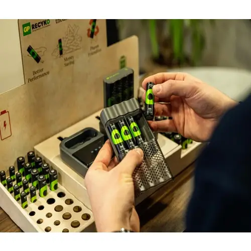 GP ReCyko PRO Jeu de piles rechargeables 1.5 V 1 pc(s) GP ReCyko PRO Jeu de piles rechargeables 1.5 V 1 pc(s)