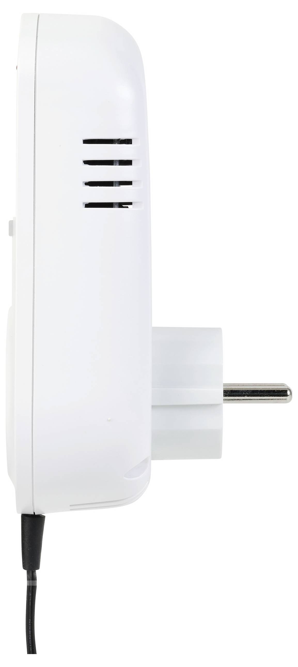 Un adaptateur de prise blanc avec une fiche sous tension et une petite ouverture de ventilation noire sur le côté.