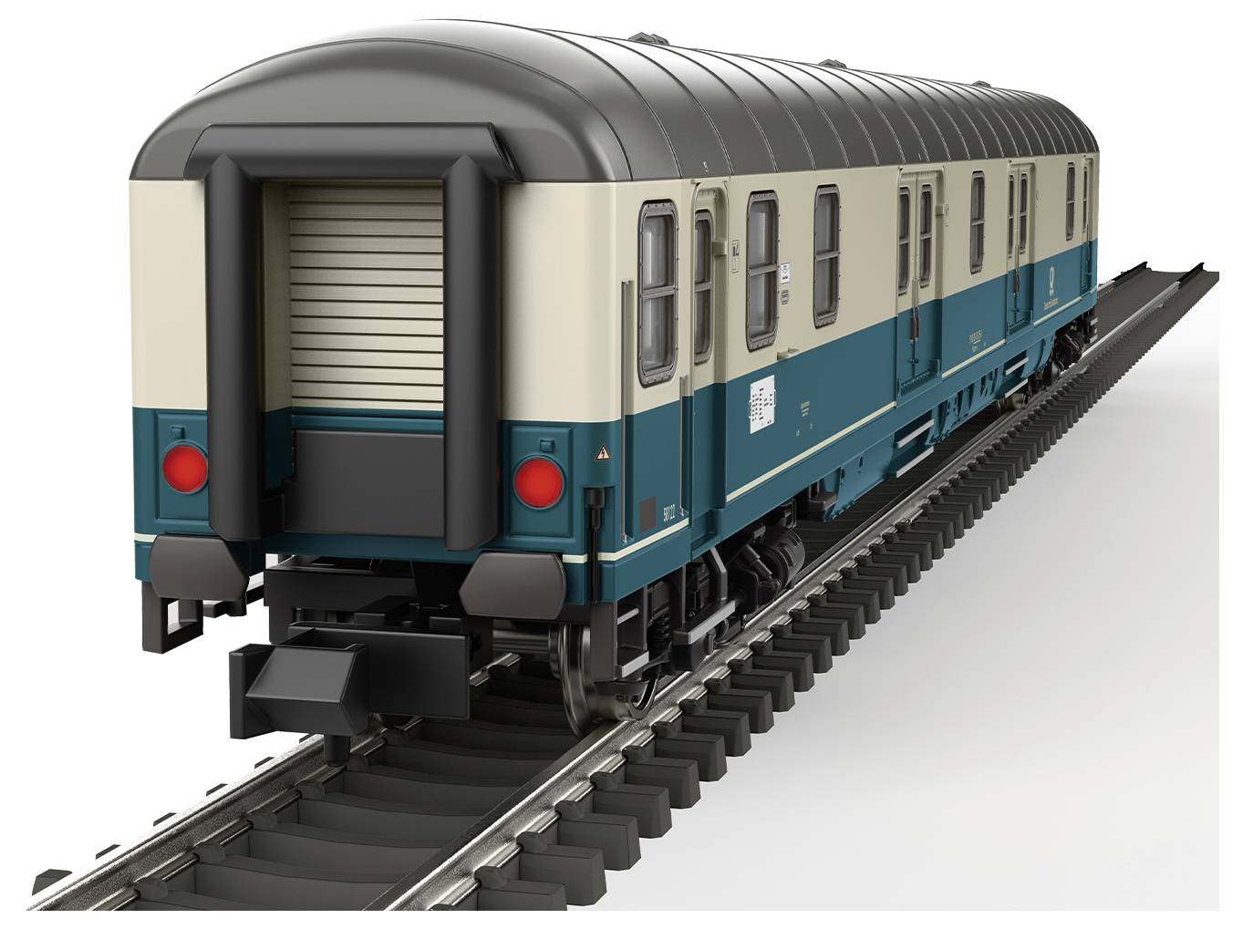 Un modèle de wagon historique sur des rails, détaillé en turquoise et crème, avec une entrée fermée à l'arrière.