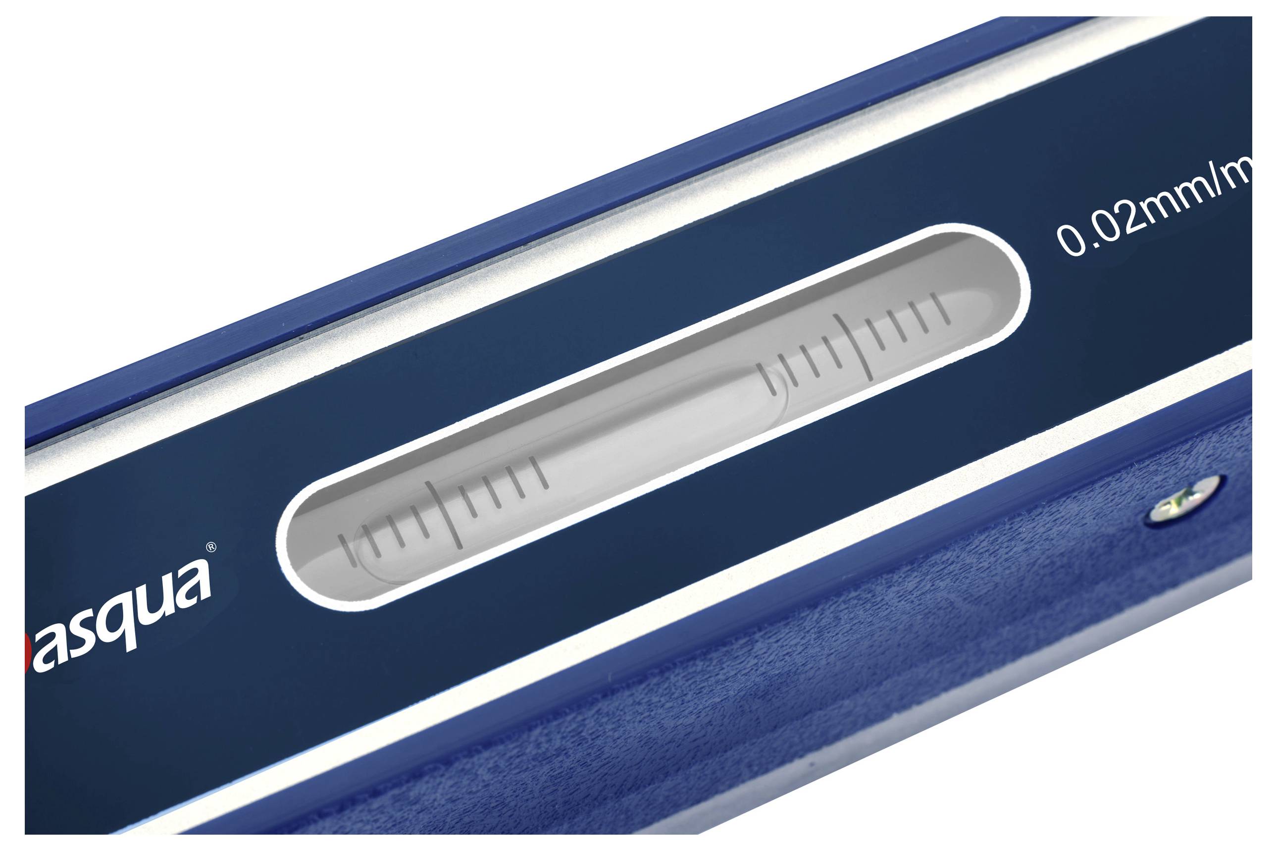 Gros plan d'un pied à coulisse à cadran bleu, avec une échelle de mesure graduée '0,05 mm', révélant les détails précis d'un instrument de mesure.