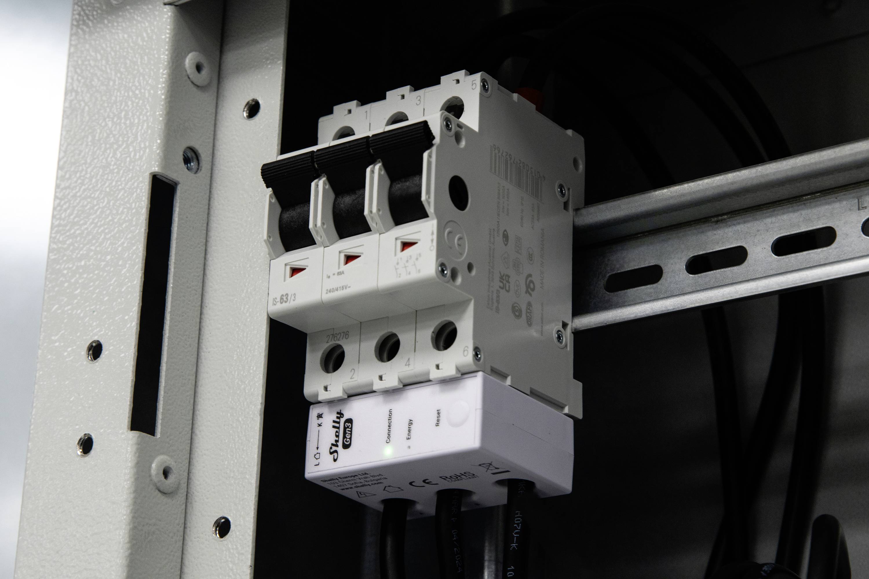 Shelly 3EM-63T Gen3 Compteur d'énergie