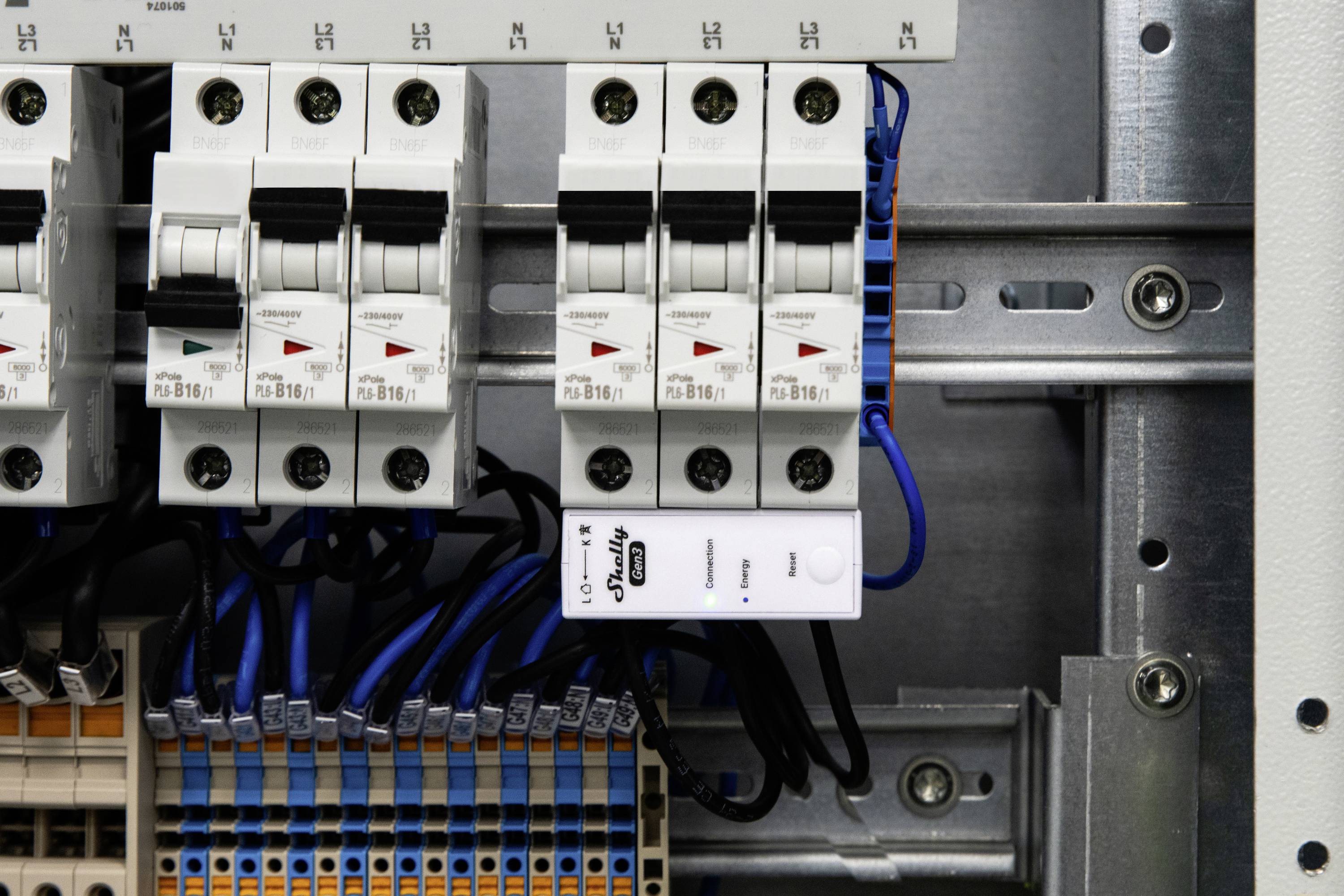Shelly 3EM-63T Gen3 Compteur d'énergie