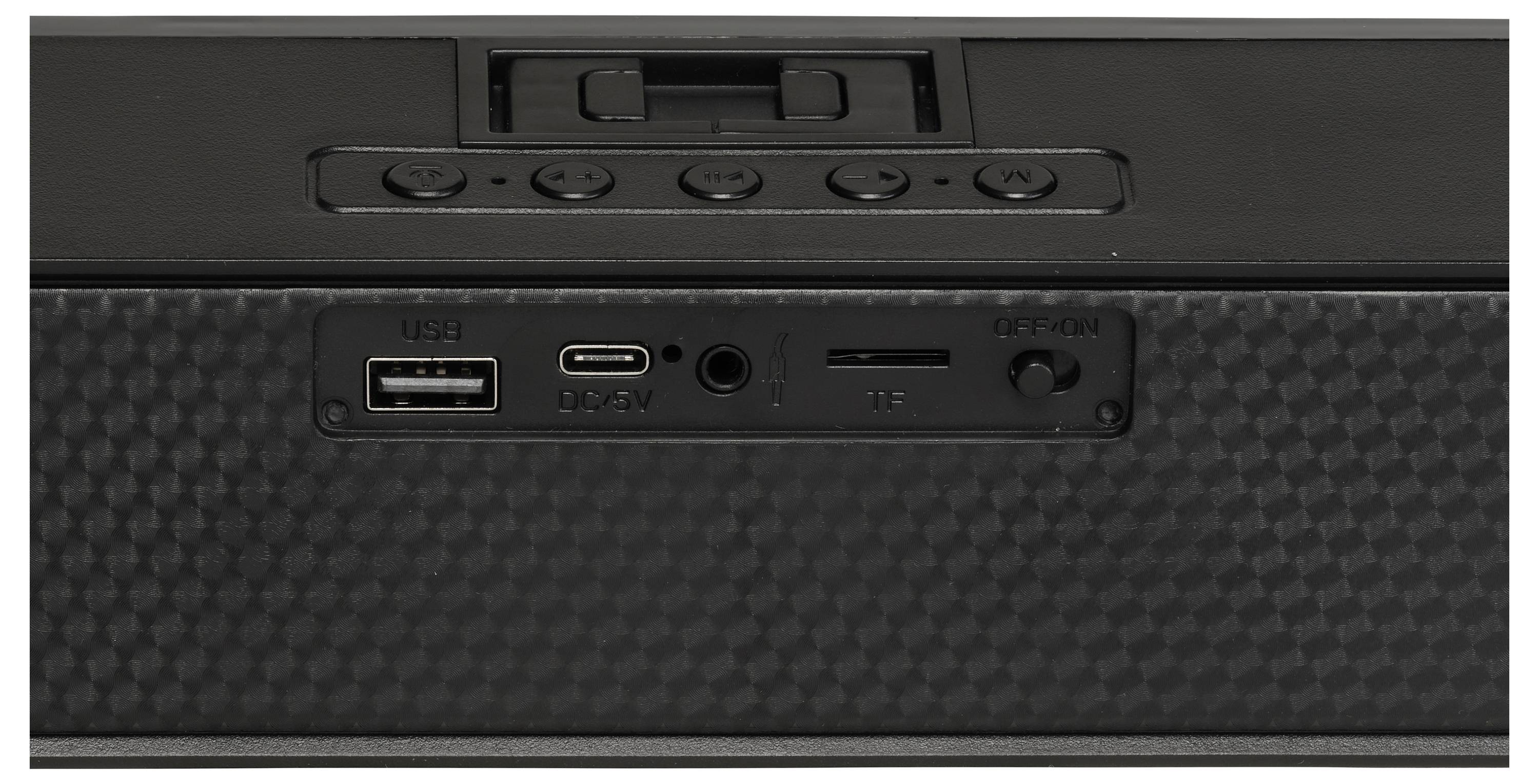 Un gros plan d'un panneau de dispositif électronique noir montrant des ports USB, une entrée audio et un logement pour carte SD avec des boutons de contrôle et un curseur de volume au-dessus.