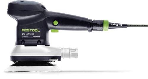 Une ponceuse Festool ETS 150/3 EQ avec une poignée noire et verte, un interrupteur marche/arrêt et un câble. Utilisée pour les finitions de surface et les travaux de ponçage.