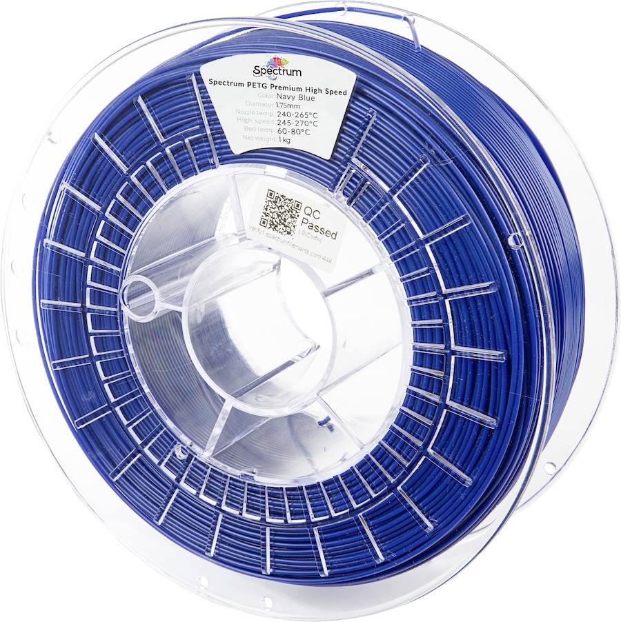 Un bobineau transparent contenant du filament d'impression 3D bleu étiqueté « Spectrum PETG Premium Haute Vitesse » avec des détails sur la température d'impression.