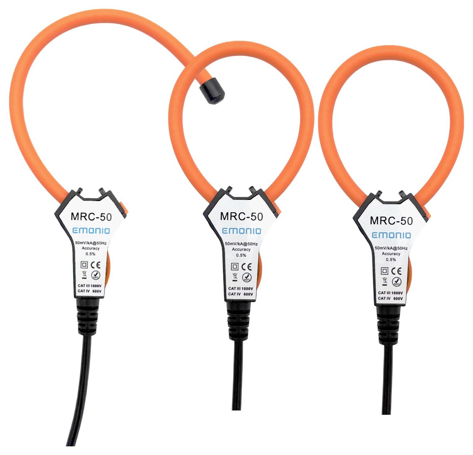 Trois sondes de courant flexibles orange étiquetées 'MRC-50' pour mesurer les courants électriques, chacune avec un câble noir connecté.