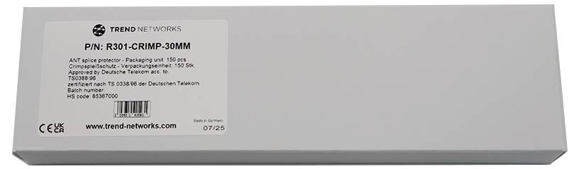 Une boîte blanche portant une étiquette affichant « Trend Networks » et des détails de produit comprenant P/N : R301-CRIMP-30MM, 07/25, et un lien vers un site web.