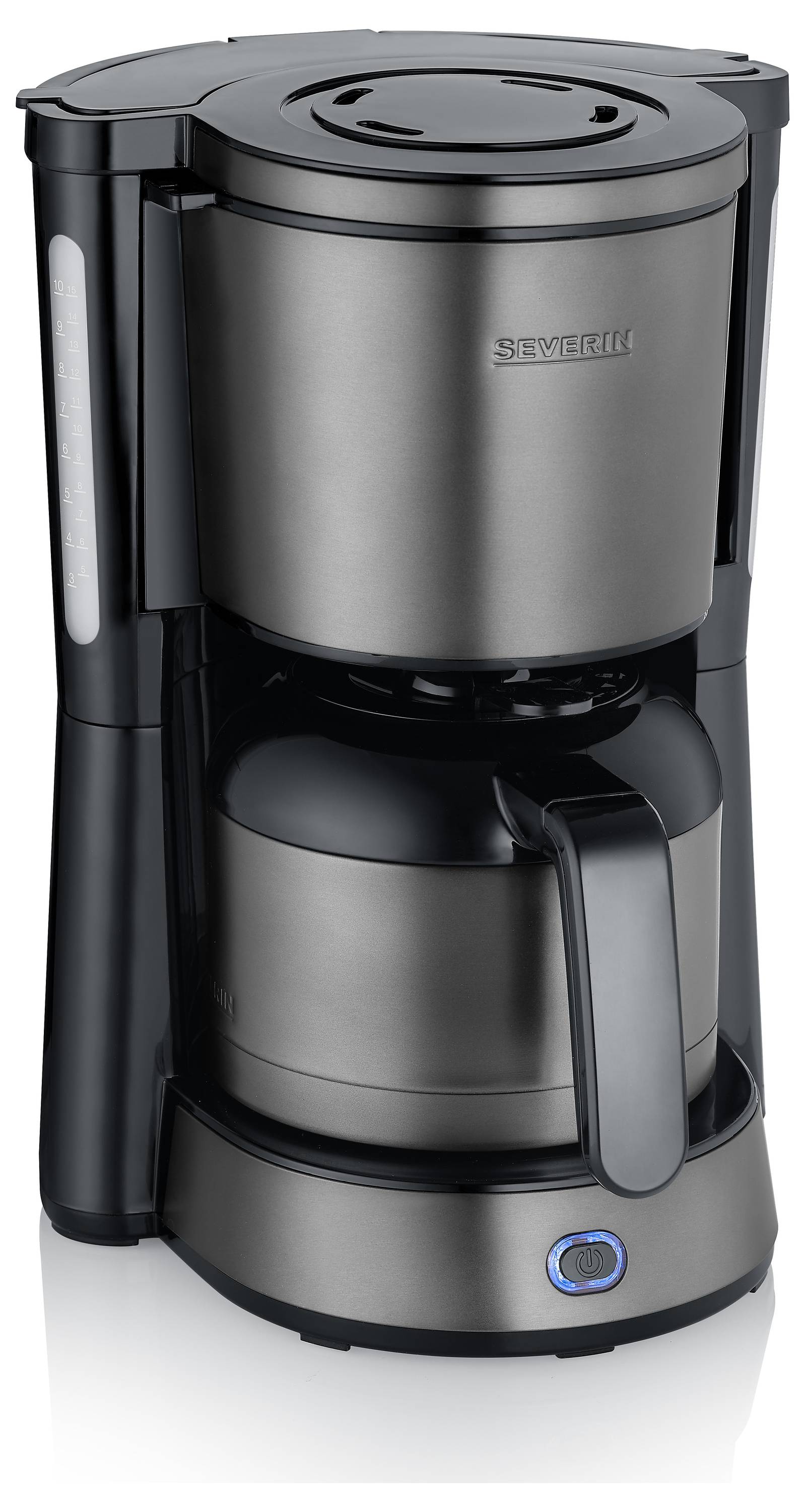 Un cafetière élégante et moderne au design noir et en acier inoxydable, dotée d'une carafe en verre et d'un bouton d'alimentation bleu.