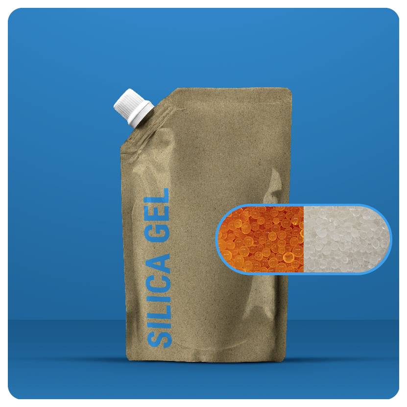 Une pochette en papier brun étiquetée « Gel de silice » avec une image de billes de gel orange et blanches, présentée sur un fond bleu.