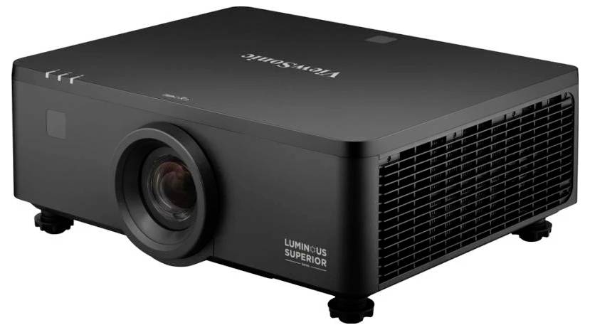 Un projecteur noir portant le nom de marque « Luminous Superior » imprimé sur le côté, doté d'un objectif proéminent et d'une grille de ventilation.