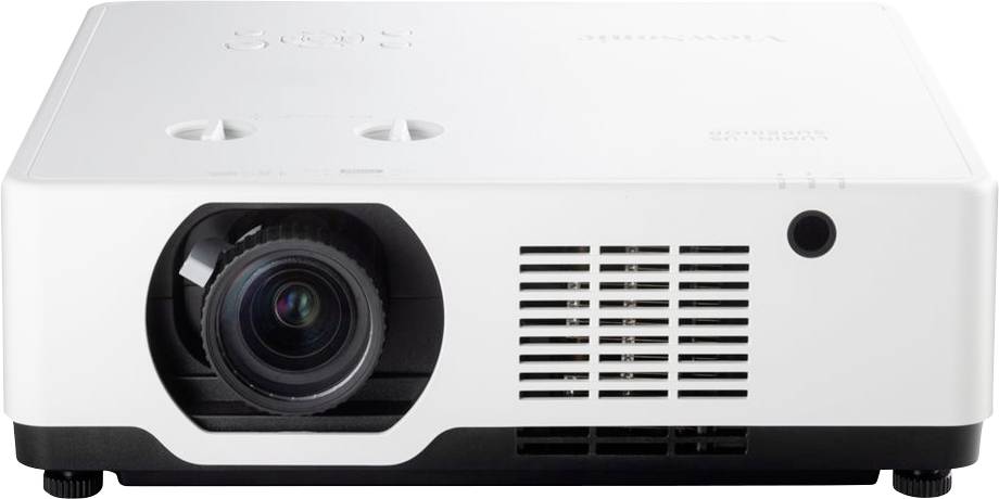 Projecteur numérique blanc avec objectif sur la gauche, fentes de ventilation avant et bouton d'alimentation, adapté aux présentations ou à l'affichage multimédia.