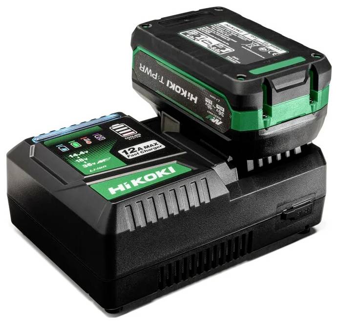 Un chargeur et une batterie Hikoki de 12,0 Ah sont présentés, mettant en valeur le design noir et vert de la batterie.