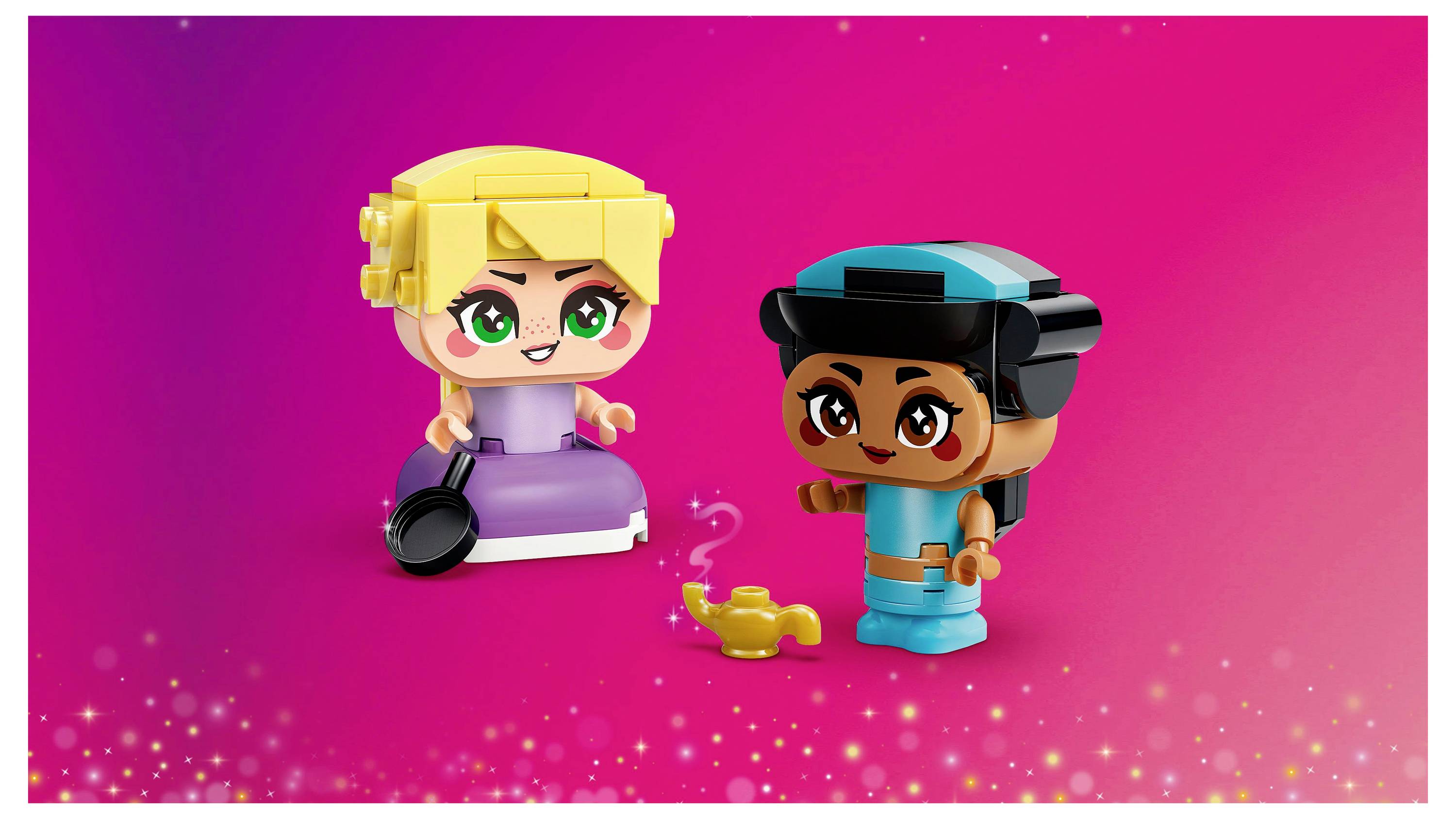 Deux personnages stylisés sur un fond dégradé rose : l'un avec des cheveux blonds portant une robe violette et tenant une poêle, l'autre aux cheveux noirs vêtu d'un ensemble bleu.