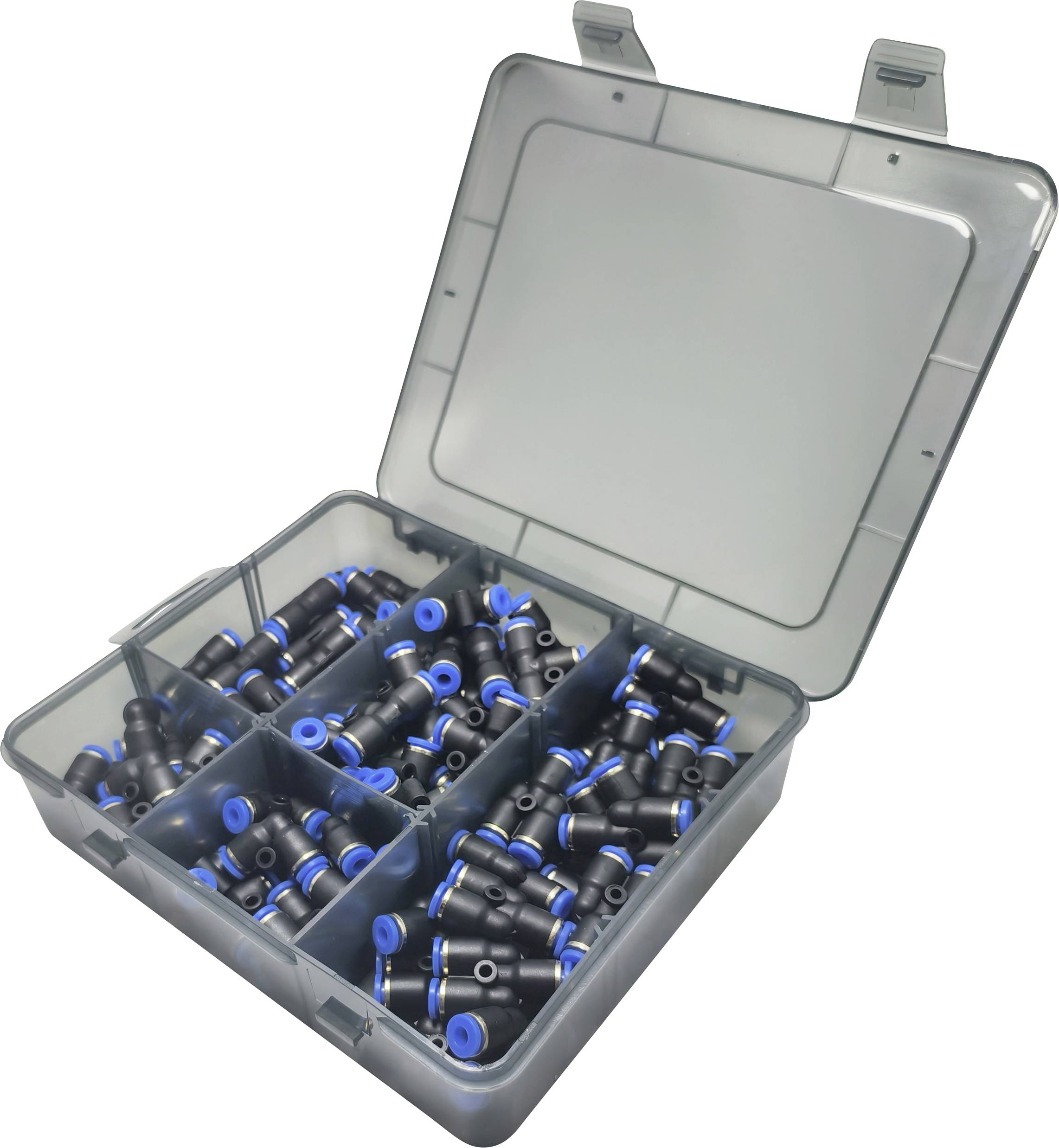 Boîte en plastique ouverte avec plusieurs compartiments, chacun rempli de raccords de tuyauterie noirs et bleus organisés par type.