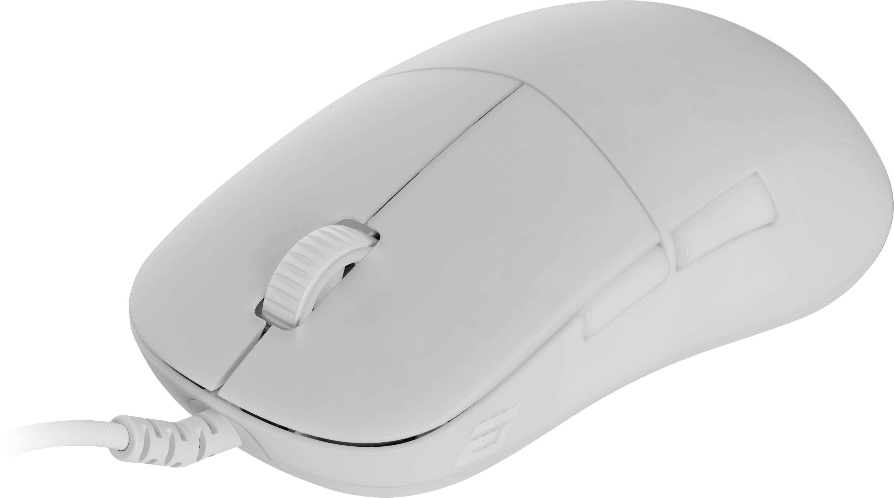 Une souris d'ordinateur blanche et élégante avec une molette de défilement et un câble connecté, reposant sur une surface plane, conçue pour une utilisation ergonomique.