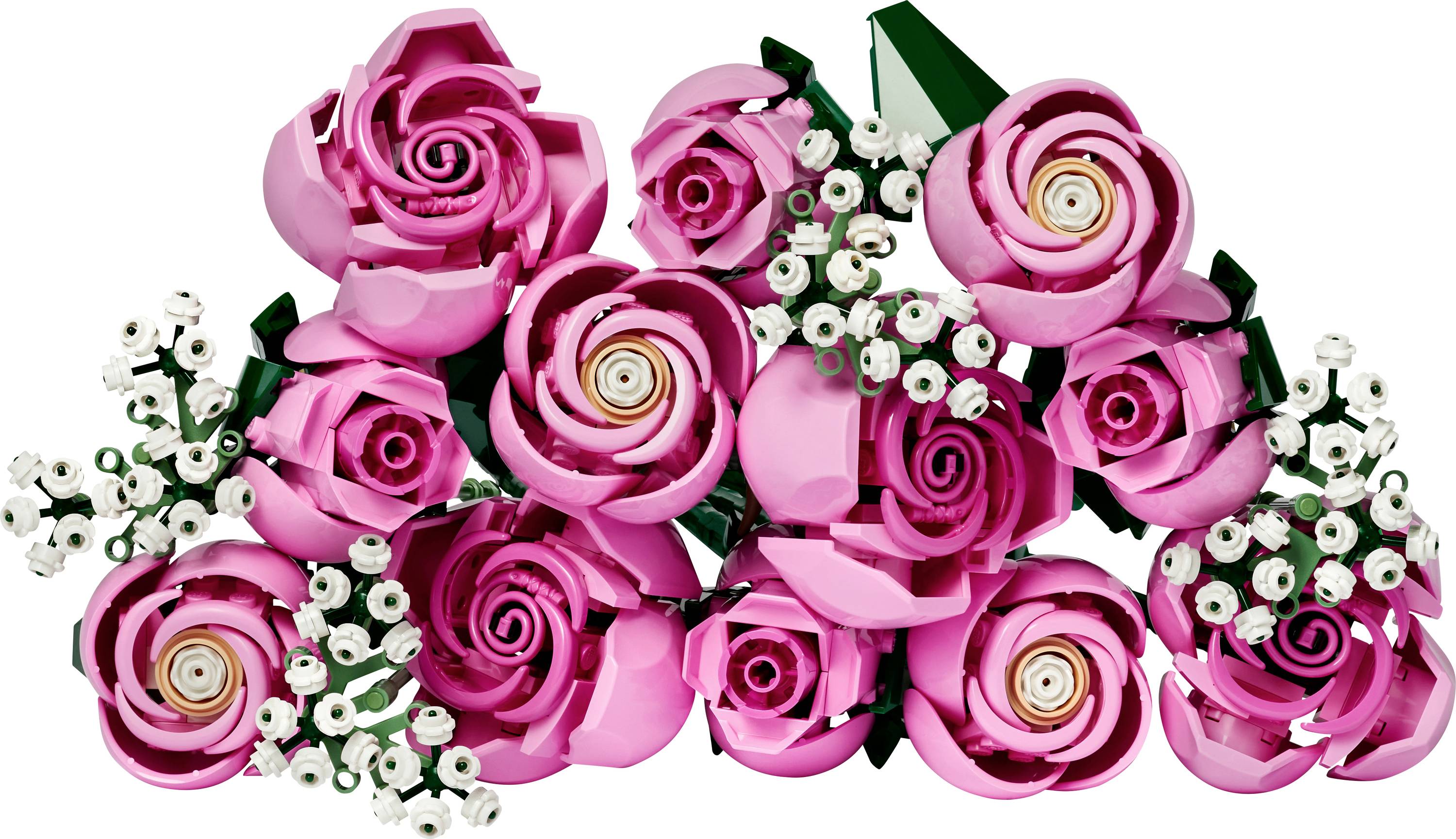 Un bouquet de roses LEGO roses avec de petites fleurs blanches, disposé en un groupe décoratif.