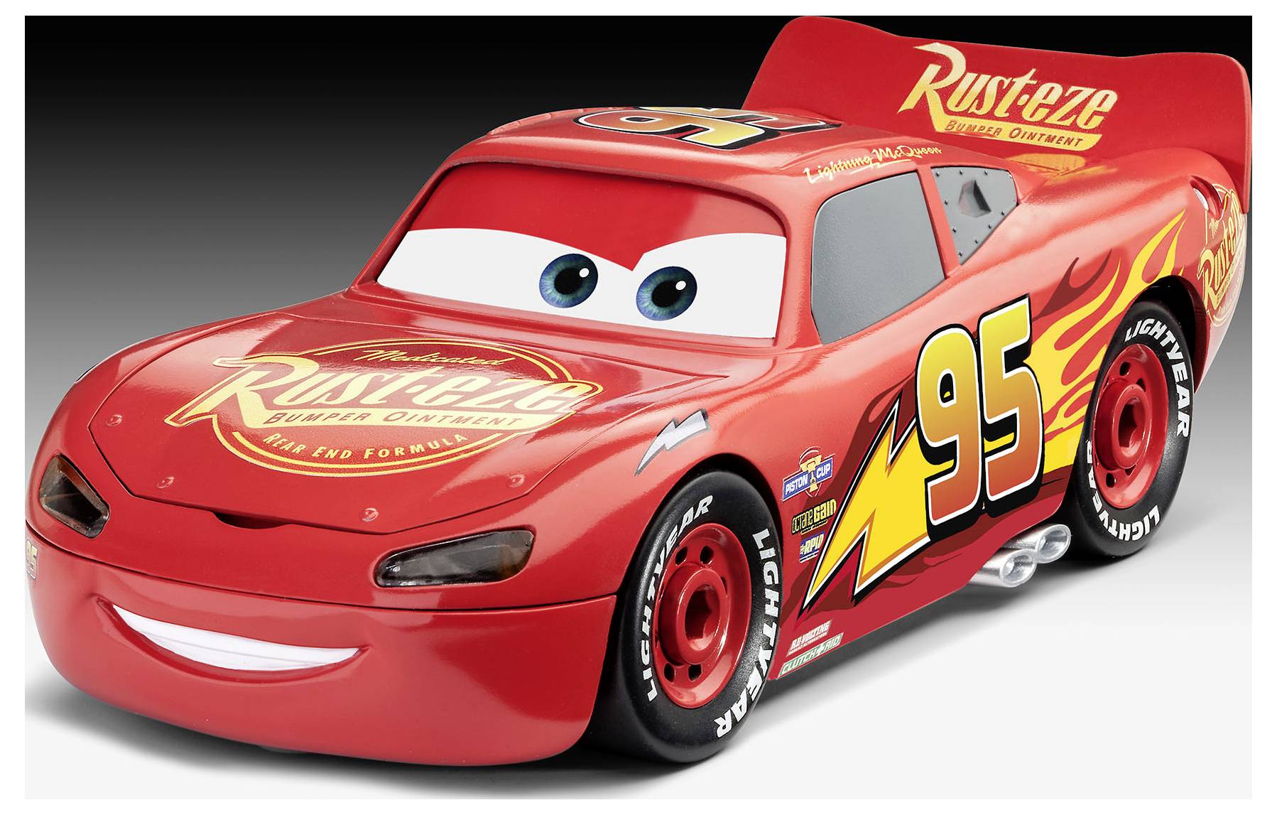 Une voiture de course rouge vif, de style dessin animé, avec de grands yeux, affichant le numéro '95' et la marque 'Rust-eze', ressemblant à un personnage d'un film d'animation.