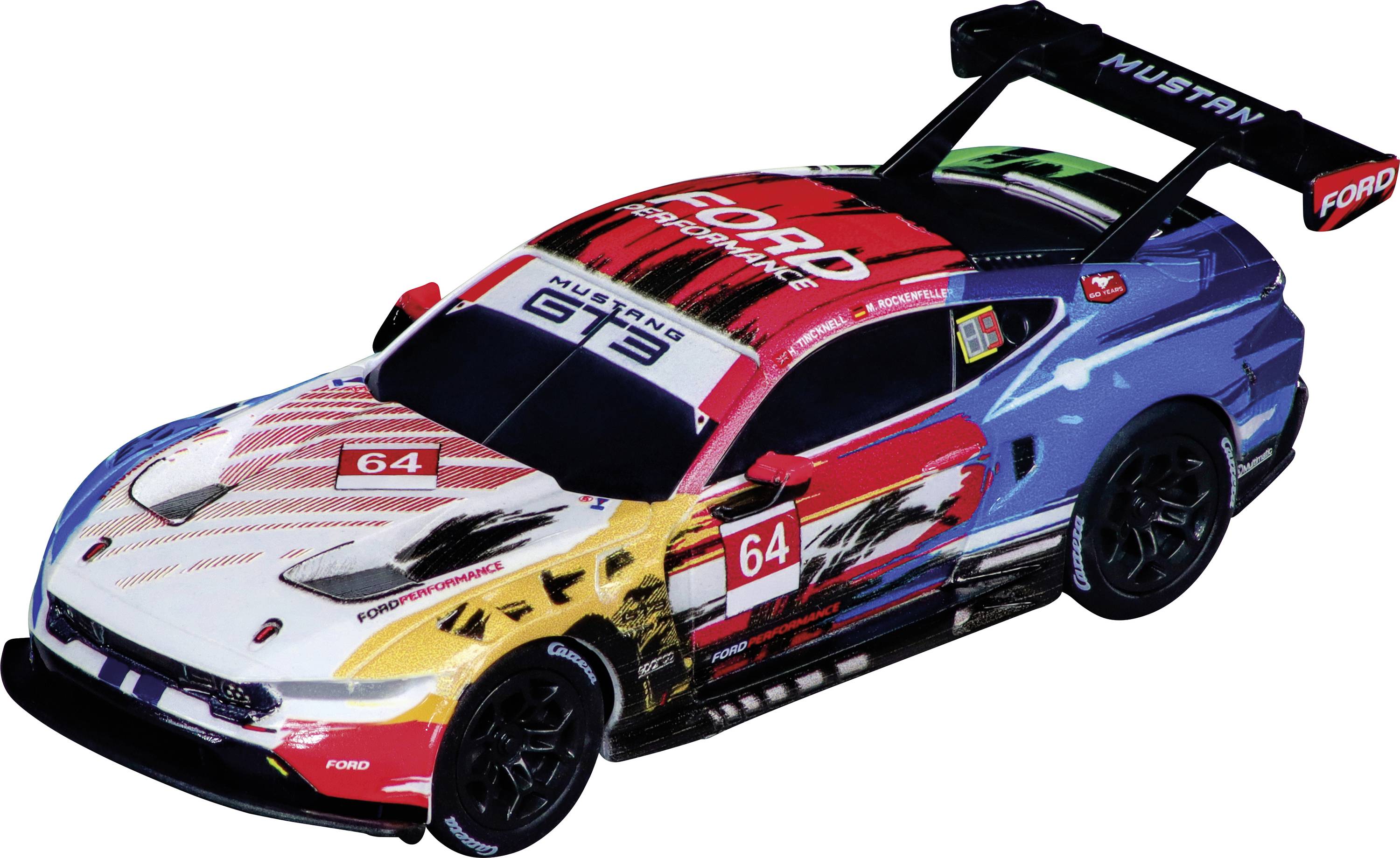 Une voiture de course miniature avec un design de peinture coloré et abstrait comprenant les numéros « 64 » et « GTP ». La voiture présente des autocollants incluant « Ford » et « Mustang ».