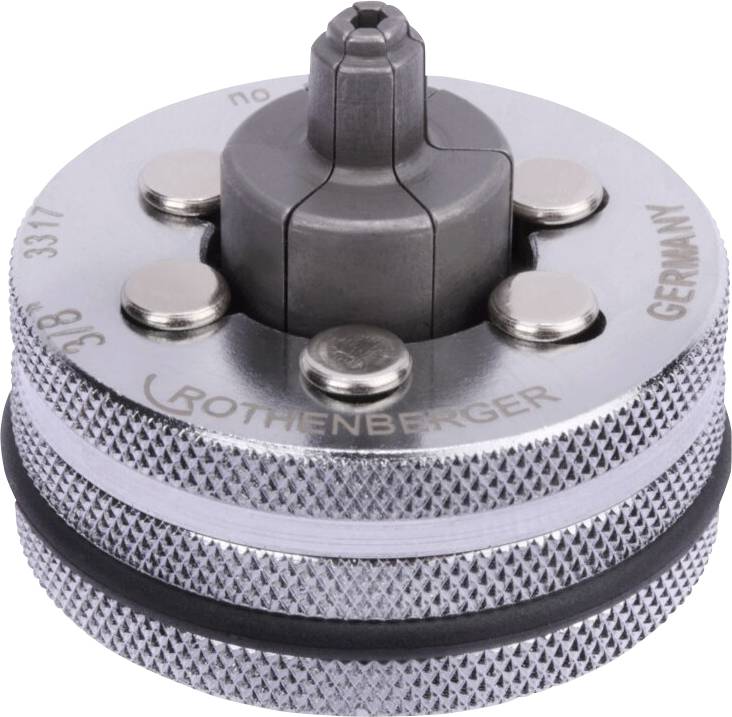 Une tête d'outil manuelle en argent avec une prise texturée, quatre goupilles de verrouillage, et un texte gravé comprenant 'Rothenberger' et 'Germany'. Adaptée pour une utilisation en plomberie.