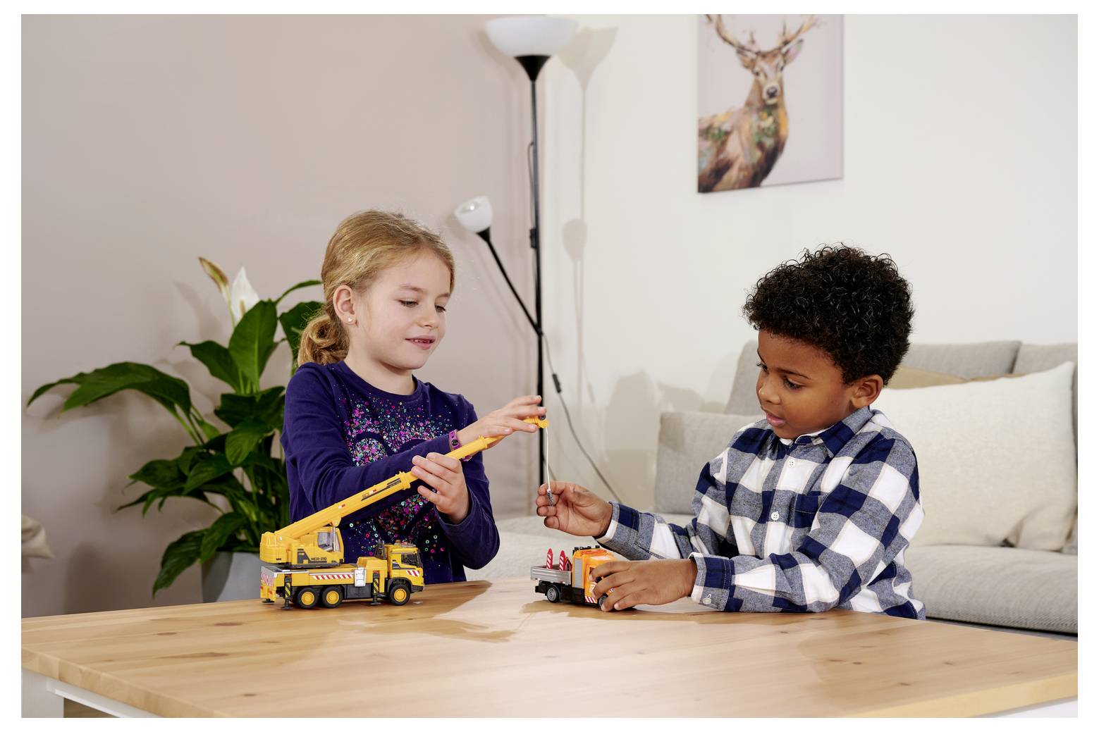 Majorette Volvo FMX Truck Crane modèle fini Modèle réduit d'engin de chantier