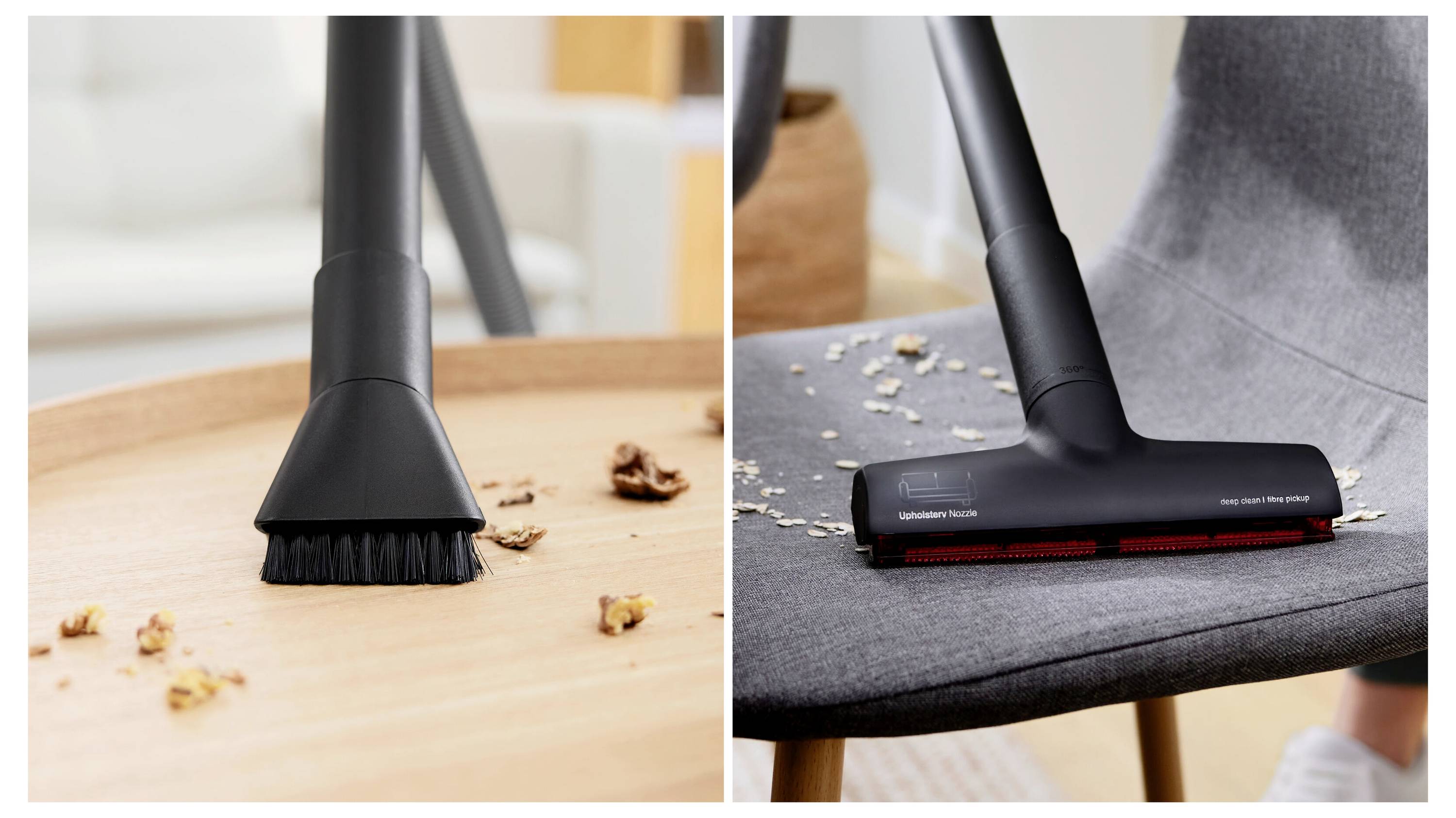 « Deux images montrent un aspirateur avec ses accessoires : une brosse en train d'enlever des miettes sur une table en bois, et une tête plate nettoyant des miettes sur une chaise grise. »