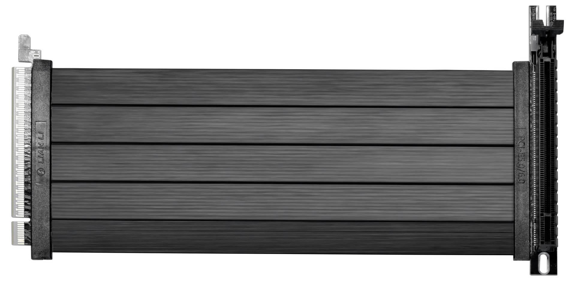 Une carte de surélevation PCIe avec un câble ruban et des connecteurs aux deux extrémités, utilisée pour connecter les cartes graphiques à la carte mère dans une orientation différente.