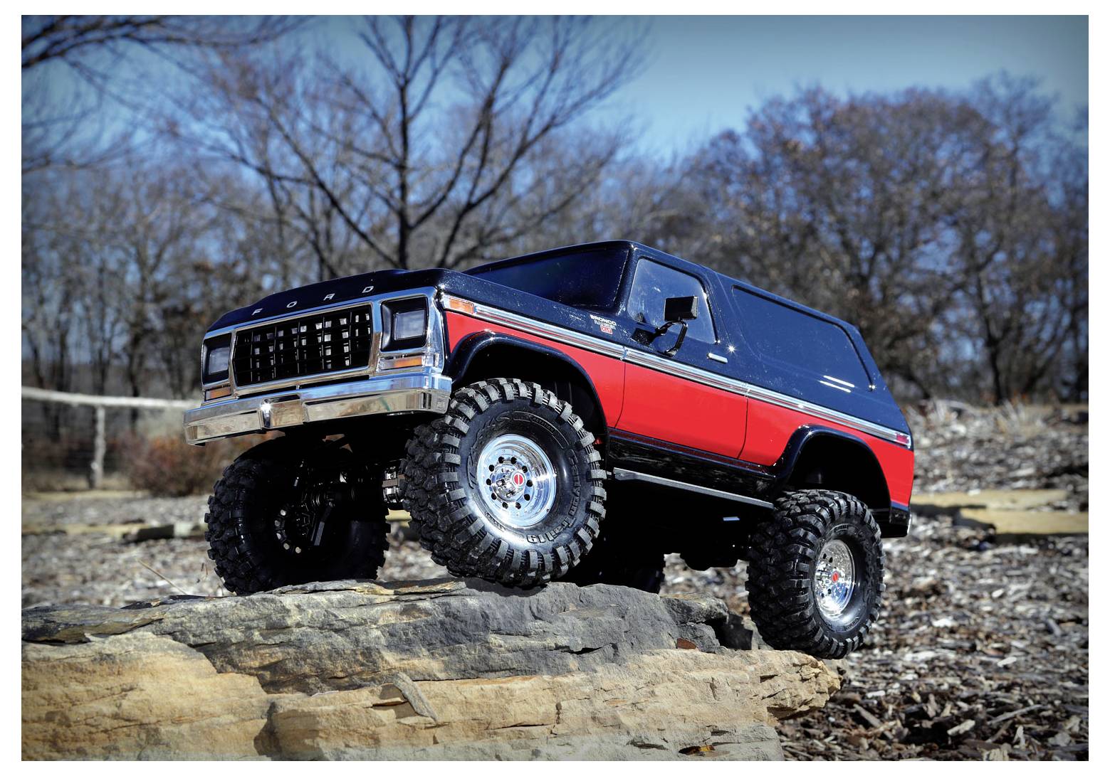 Traxxas TRX-4 1979 Ford Bronco brushed 1:10 Auto RC électrique Crawler 4 roues motrices (4WD) prêt à fonctionner (RtR) 2,4 GHz