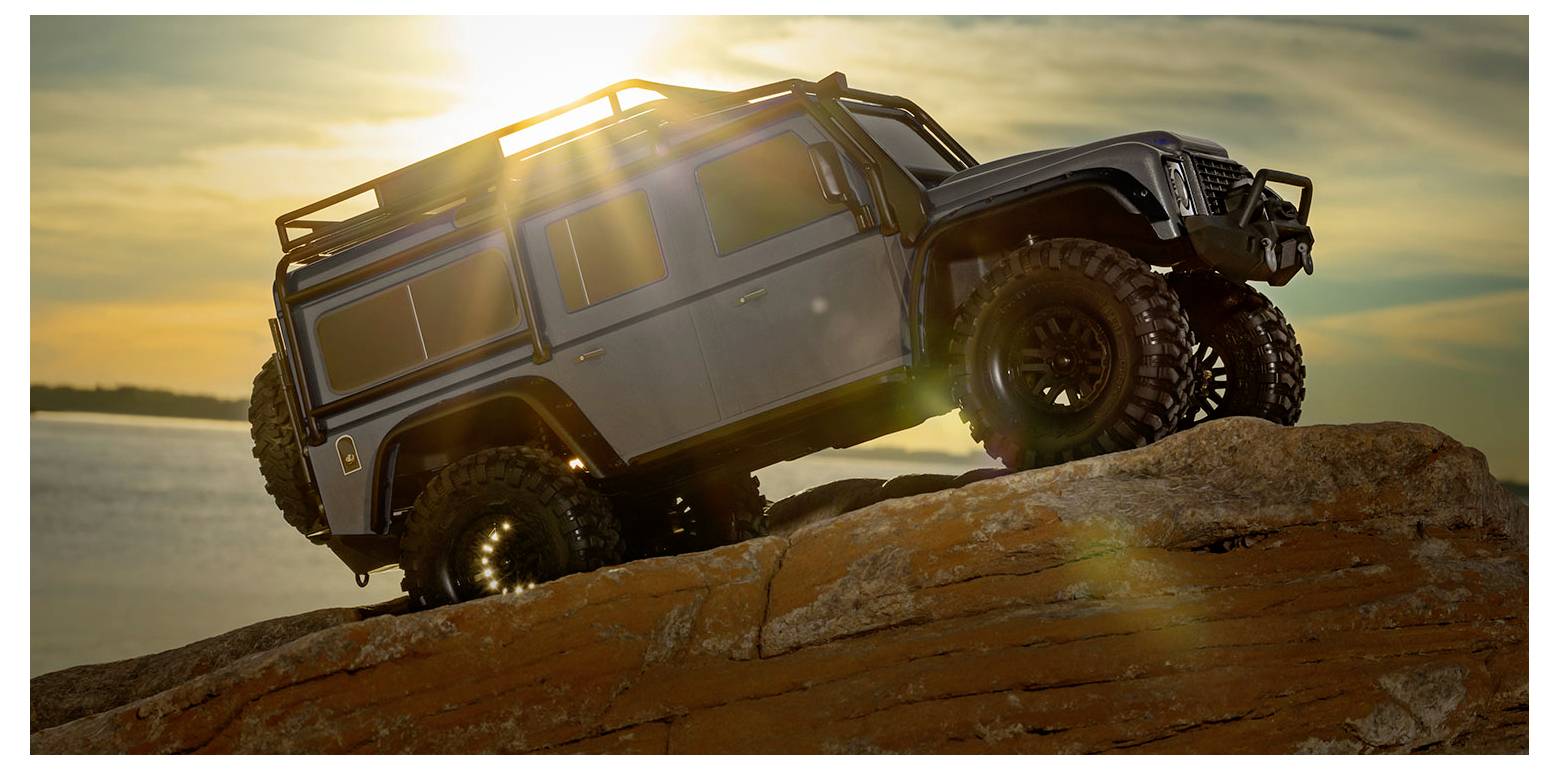 Traxxas TRX-4 Land Rover Defender brushed 1:10 Auto RC électrique Crawler 4 roues motrices (4WD) prêt à fonctionner (RtR) 2,4 GHz